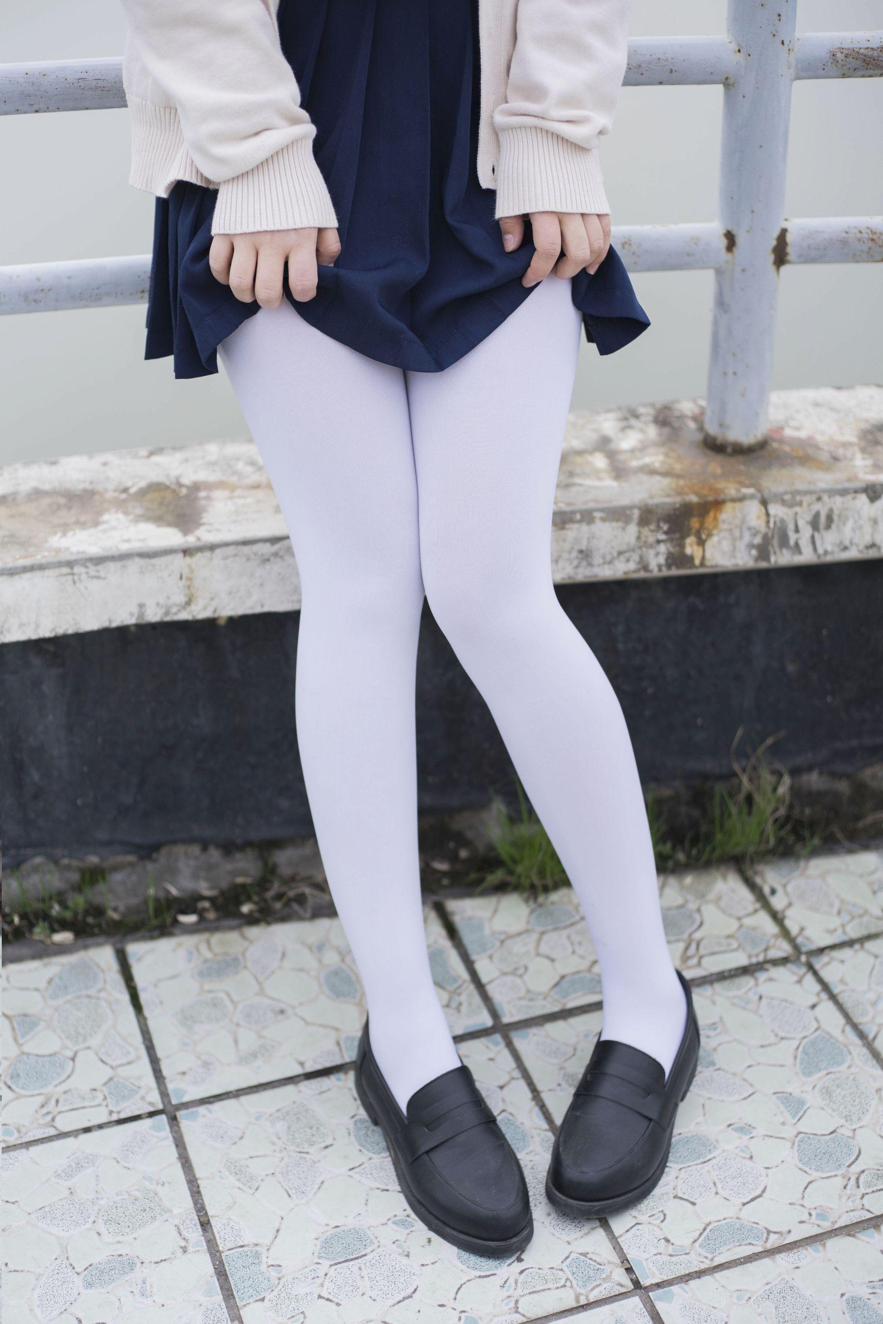 七奈写真馆 NO.002 2019年4月第一期 [52P]插图1