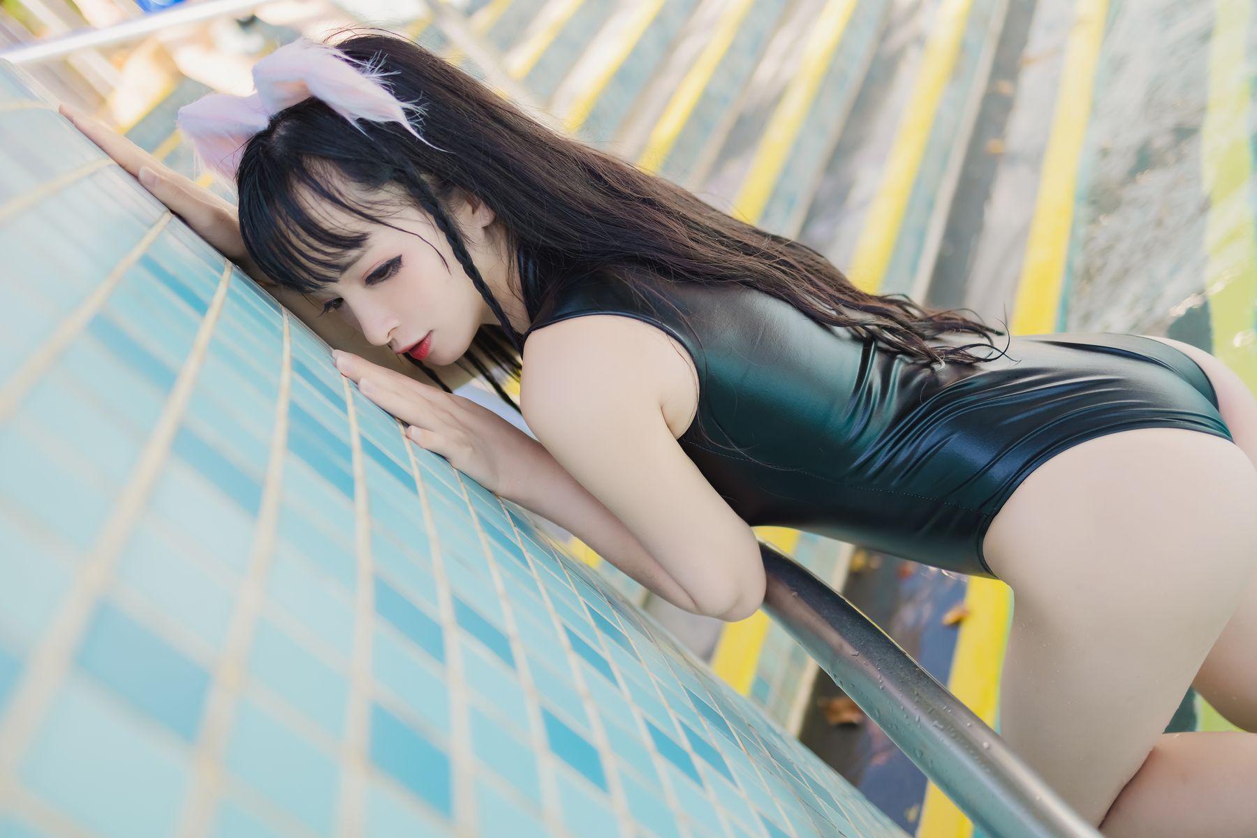 九九八吖 NO.006 最爱泳装 [22P]插图7