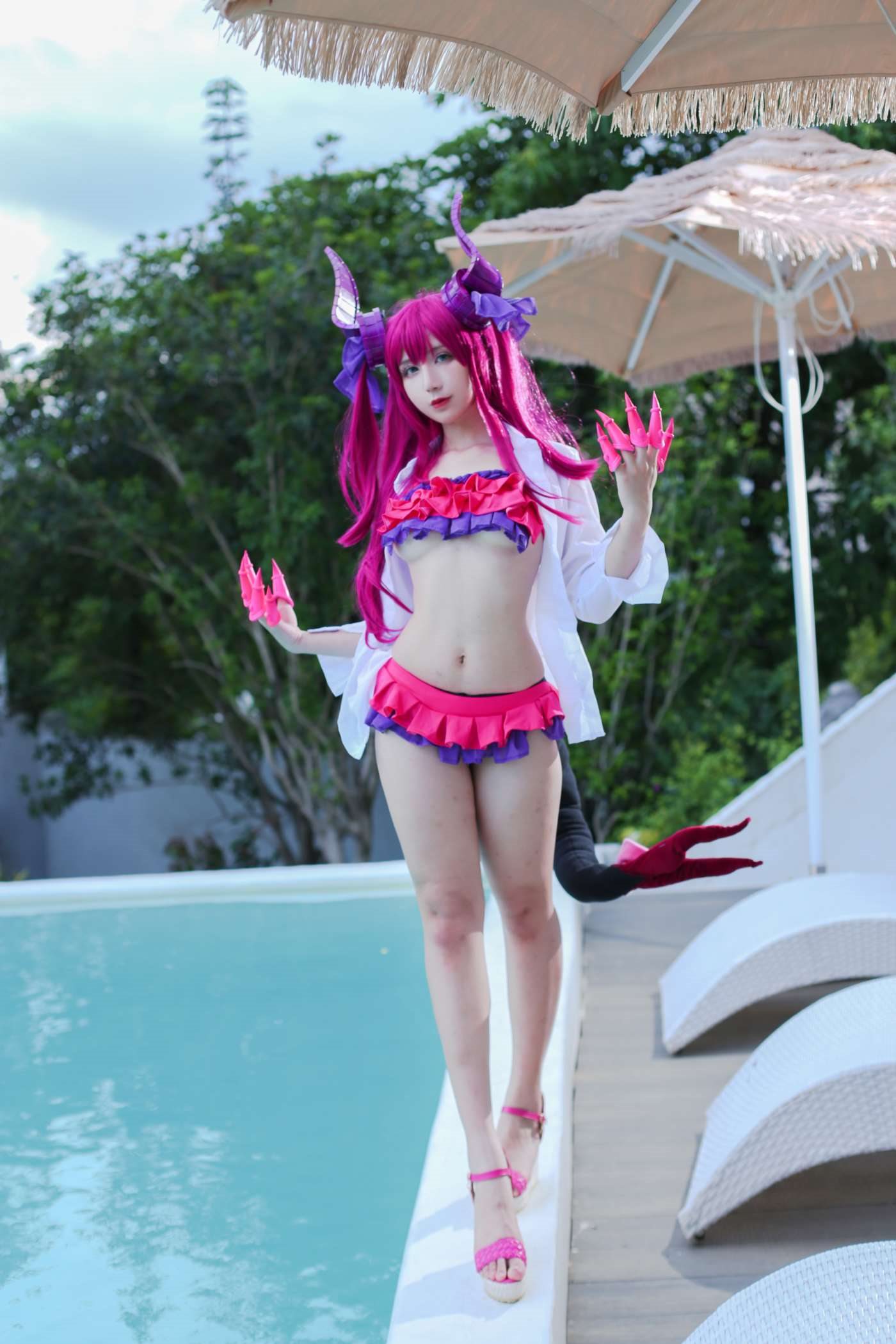 九曲Jean 龙娘泳装 [14P]插图1