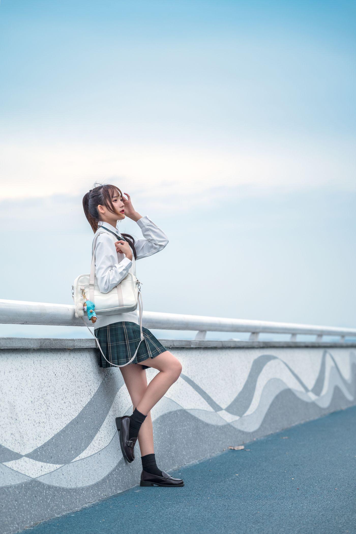 兔子Zzz不吃胡萝卜 NO.078 青草味的河堤[25P]插图
