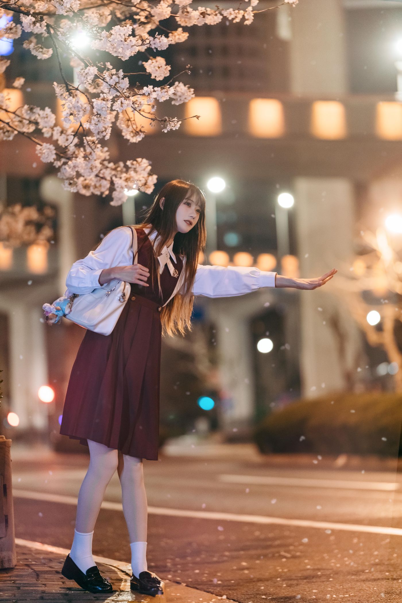 兔子Zzz不吃胡萝卜 NO.023 邂逅樱花雨 [21P]插图5