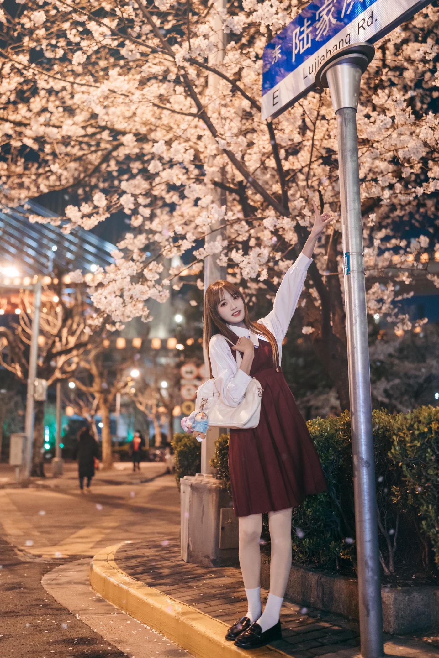 兔子Zzz不吃胡萝卜 NO.023 邂逅樱花雨 [21P]插图7