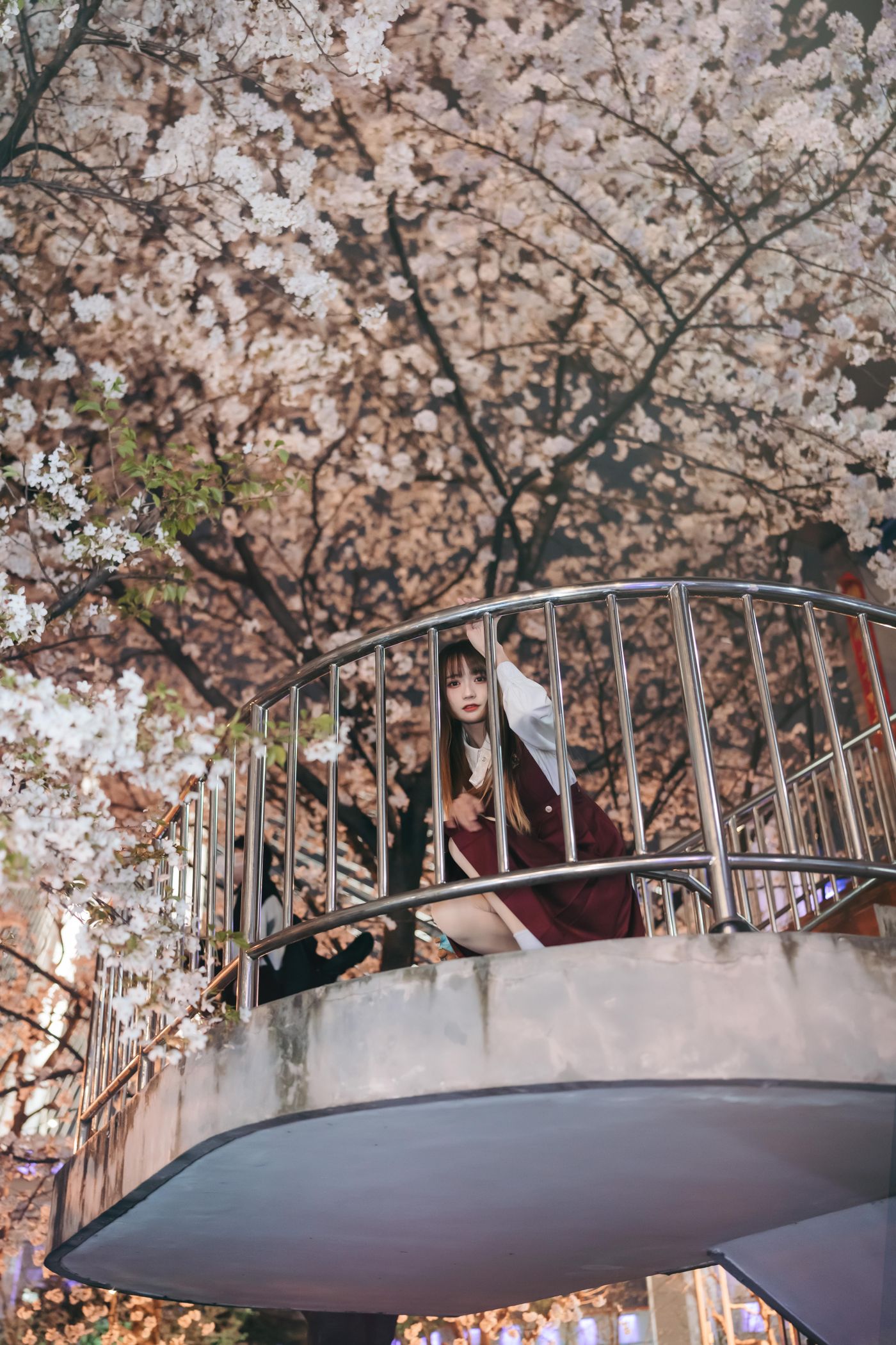 兔子Zzz不吃胡萝卜 NO.023 邂逅樱花雨 [21P]插图1