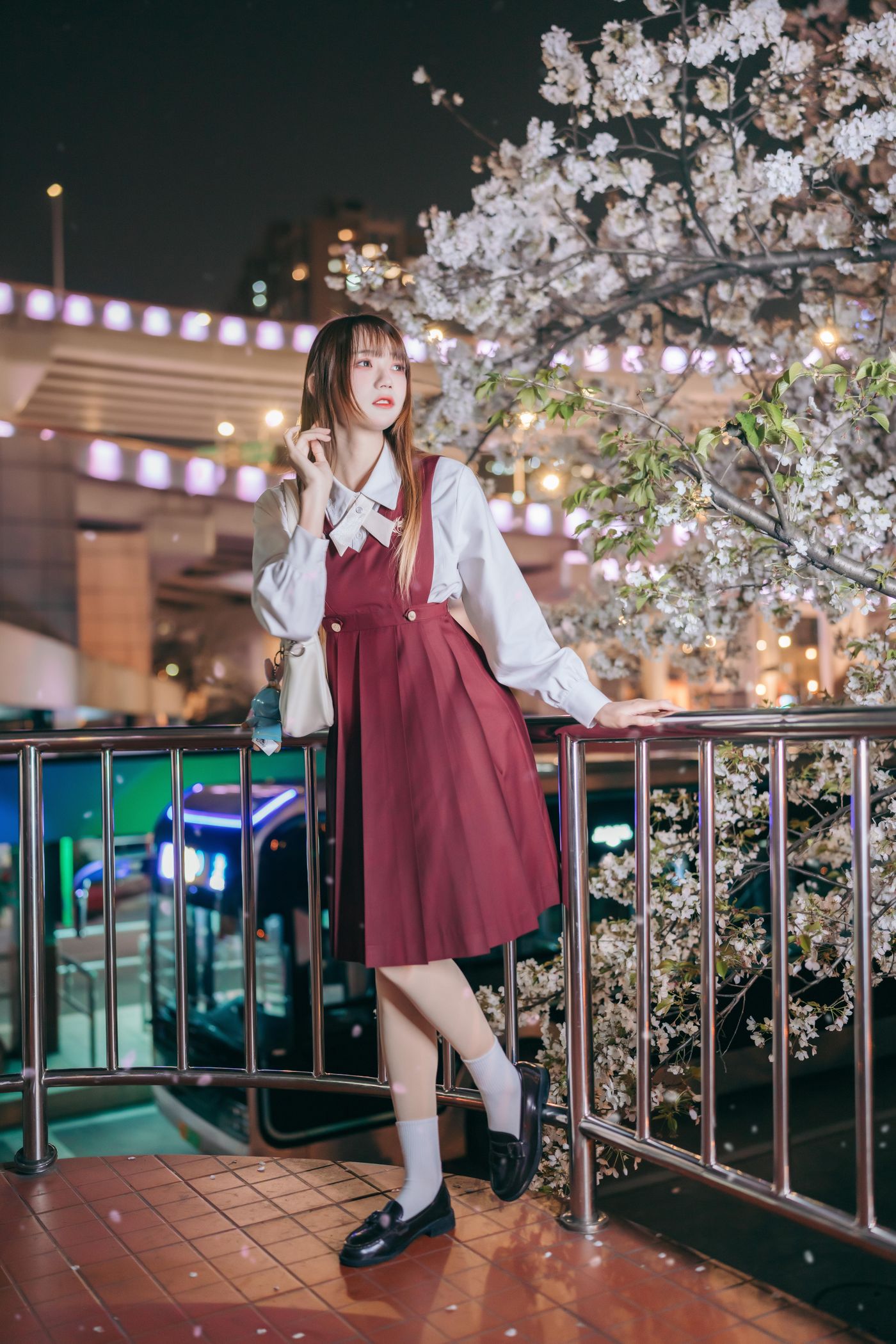 兔子Zzz不吃胡萝卜 NO.023 邂逅樱花雨 [21P]插图2