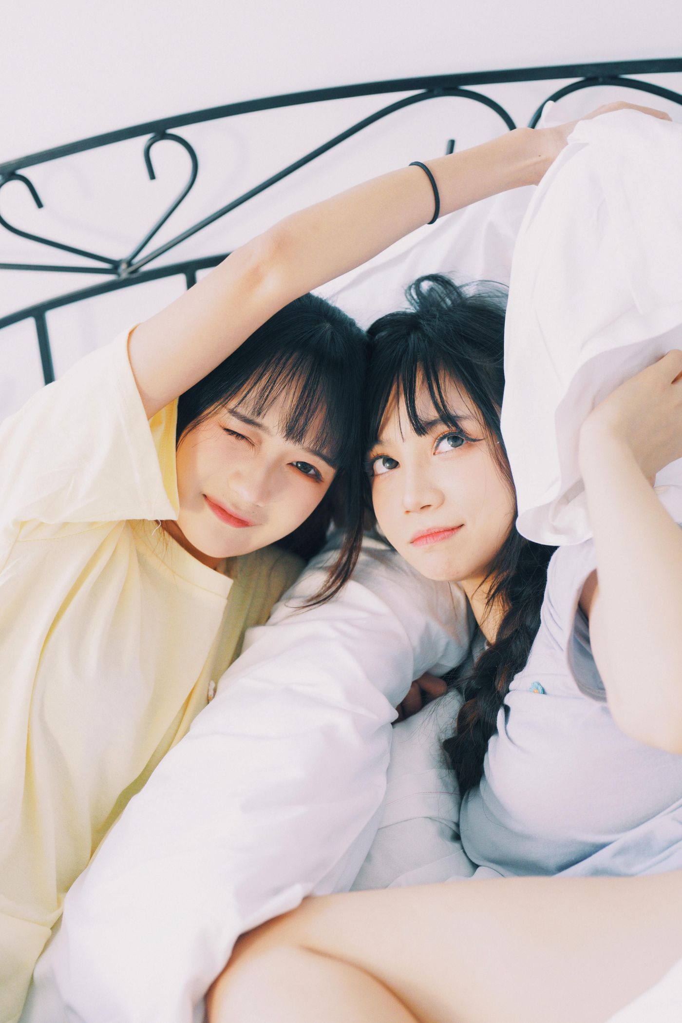兔子Zzz不吃胡萝卜 NO.082 姐妹成对，快乐加倍[22P]插图1