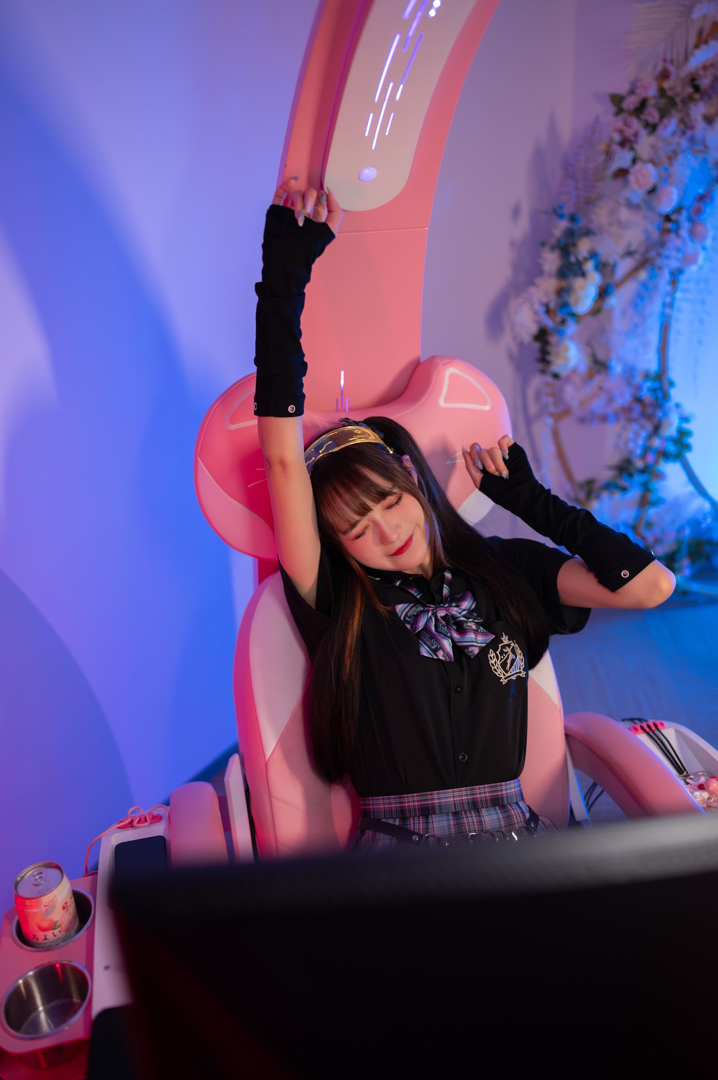 兔子Zzz不吃胡萝卜 NO.041 电竞少女[21P]插图1