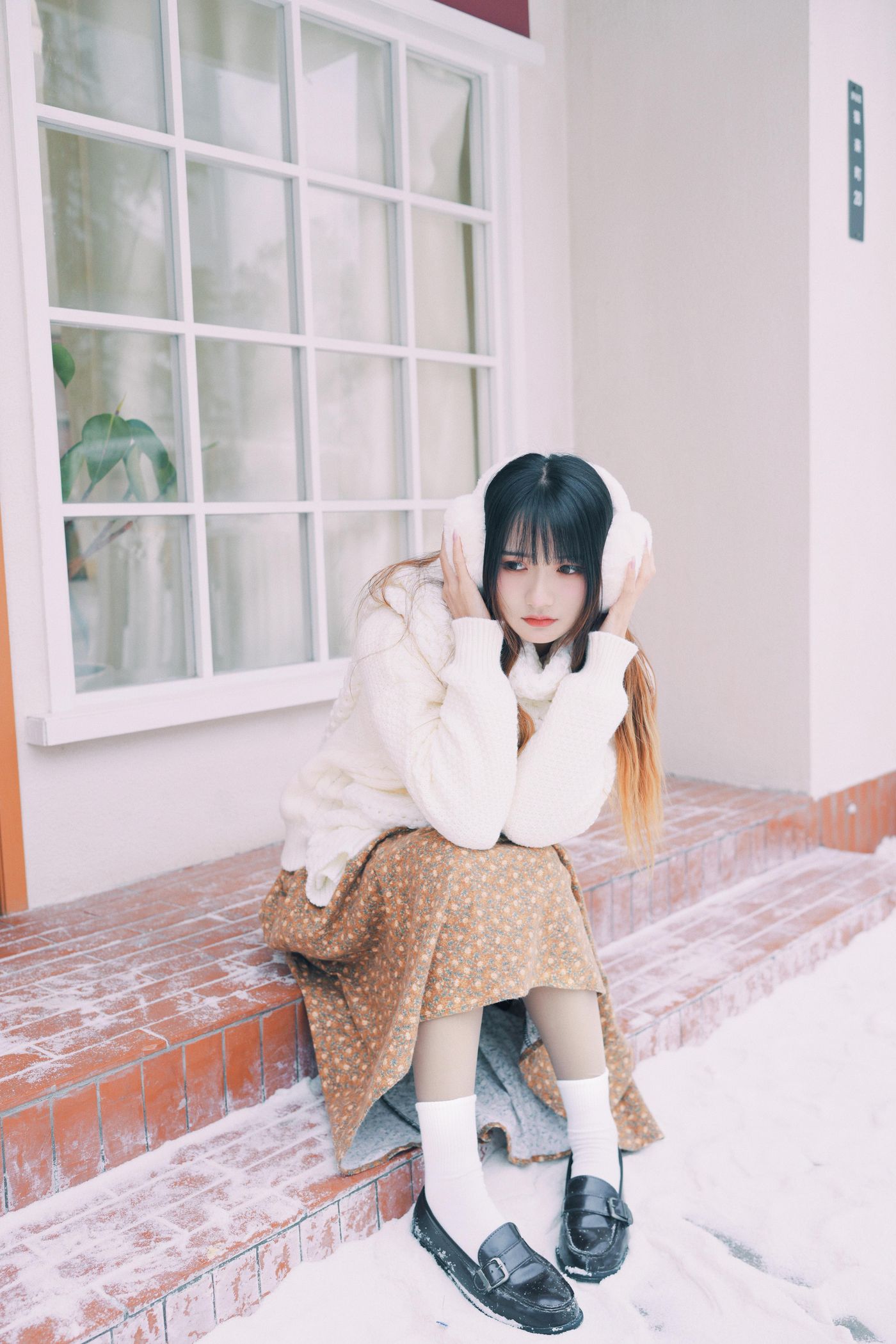 兔子Zzz不吃胡萝卜 NO.029 在雪中等待 [34P]插图8