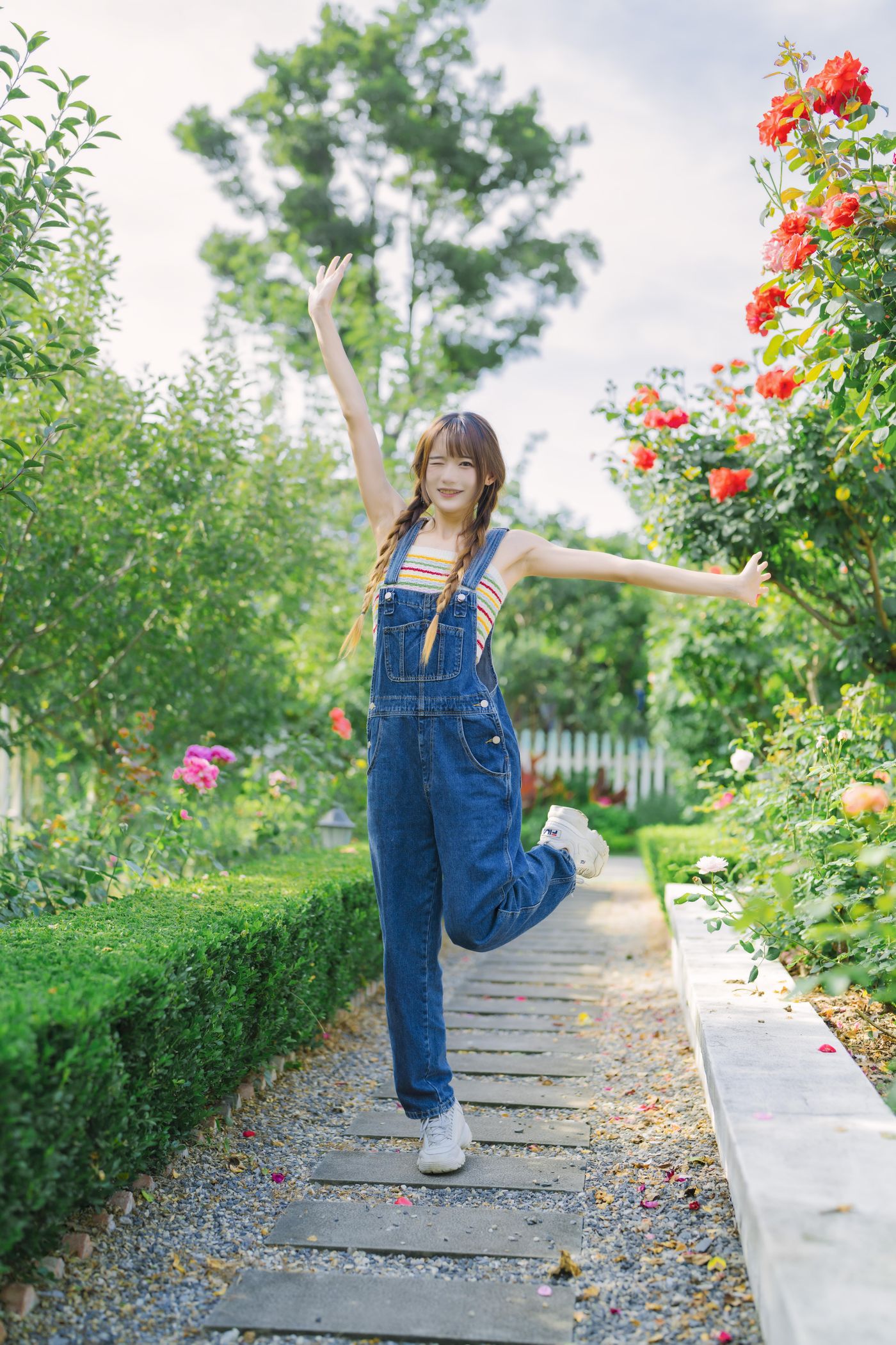 兔子Zzz不吃胡萝卜 NO.093 夏日活力[30P]插图1