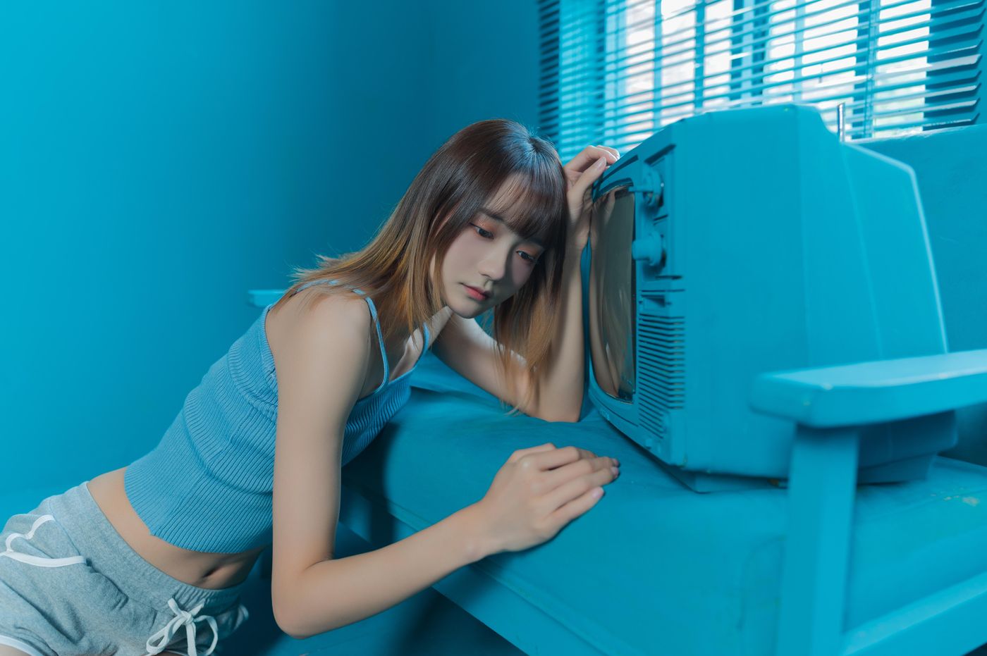 兔子Zzz不吃胡萝卜 NO.058 抑郁的蓝房间[26P]插图6