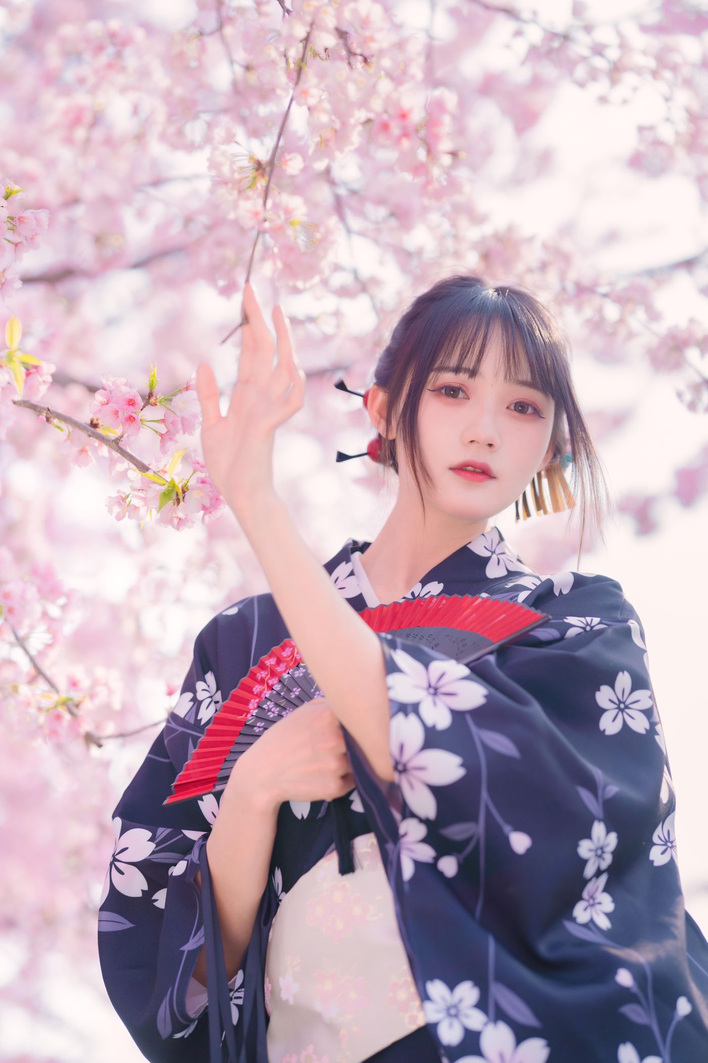 兔子Zzz不吃胡萝卜 NO.021 樱花烂漫时 [25P]插图7