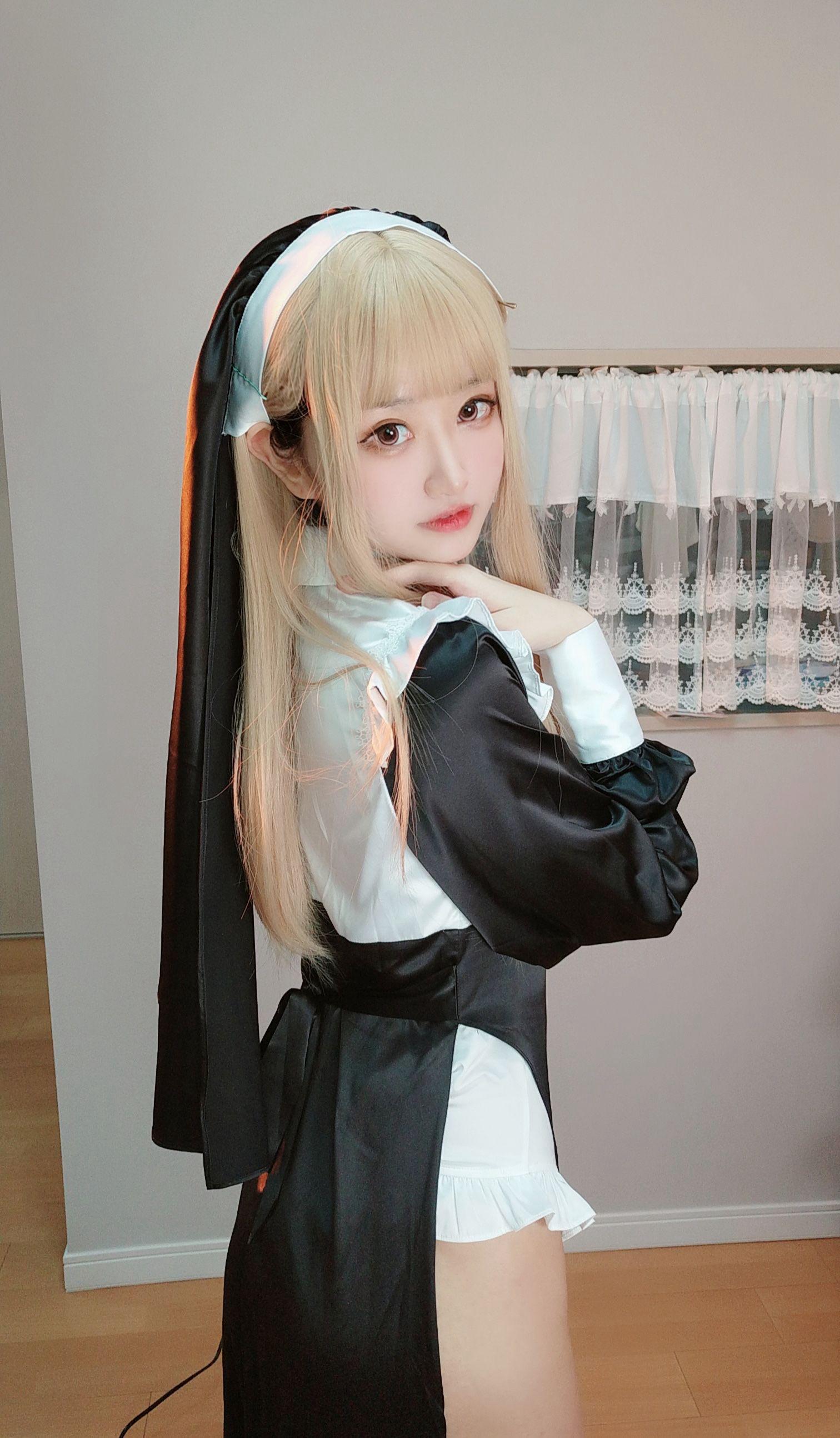 千阳(ちよ) – NO.50 修女 [17P]插图3