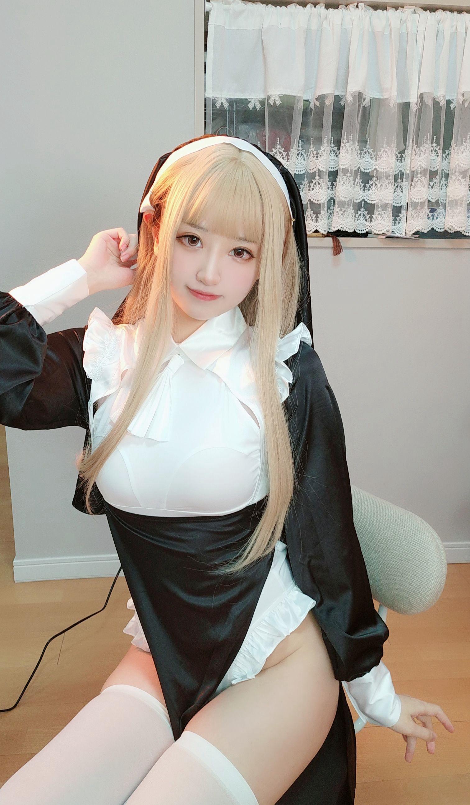 千阳(ちよ) – NO.50 修女 [17P]插图5