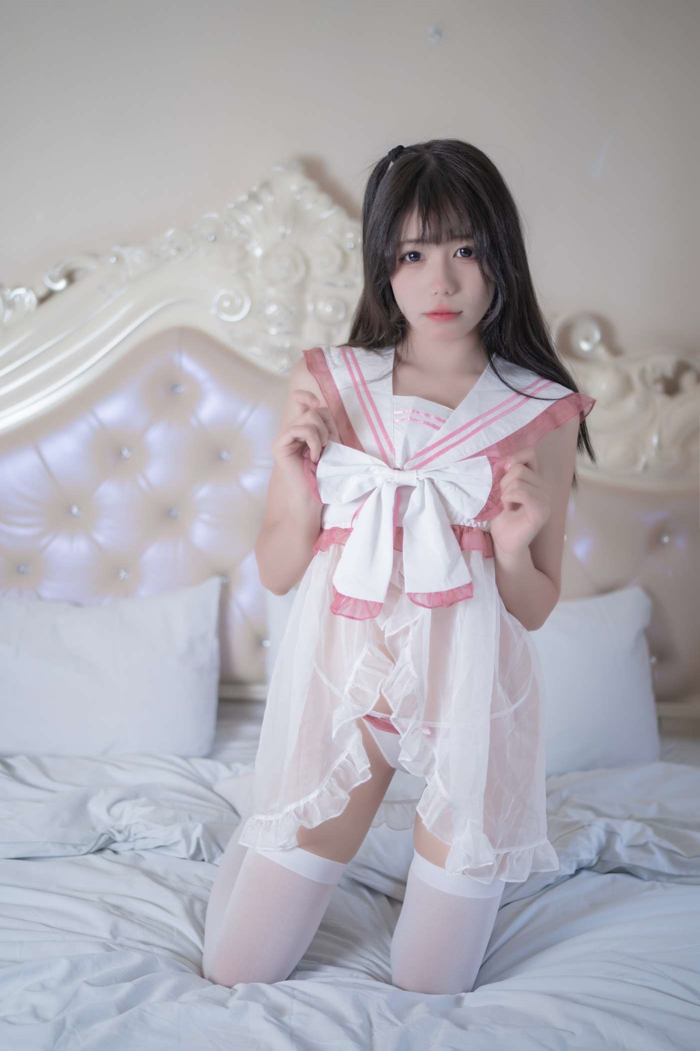 咬一口兔娘 NO.006 粉嫩睡衣 [26P]插图6