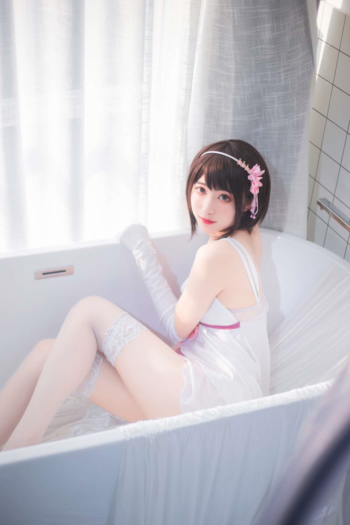 宮本桜 NO.003 加藤惠浴室 [24P]插图1