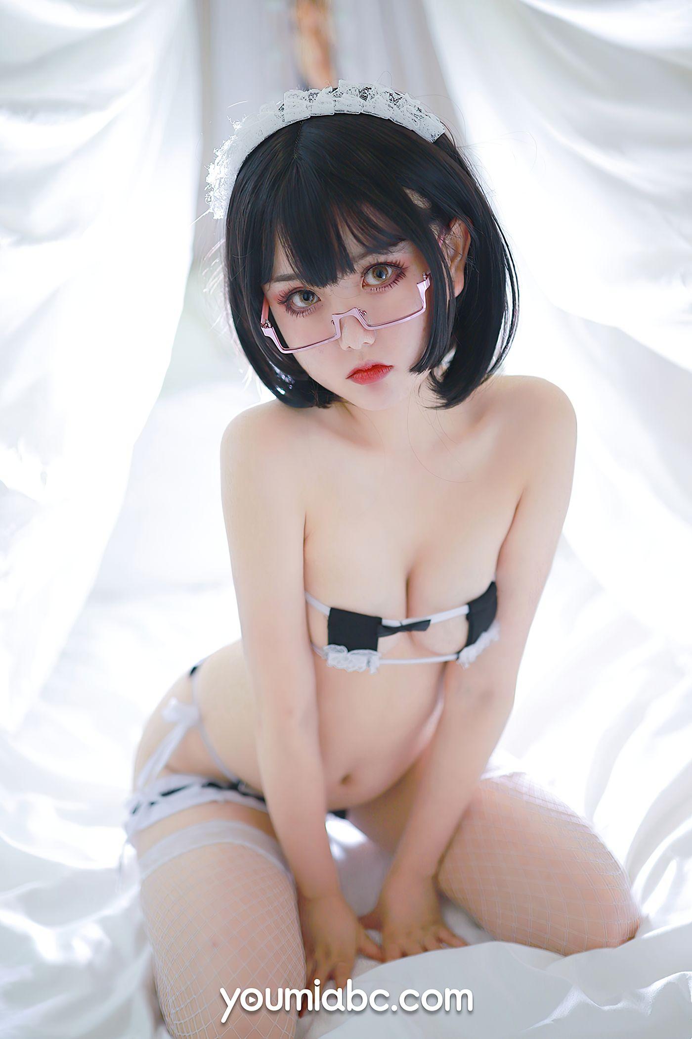 您的蛋蛋 NO.019 [YouMi尤蜜] 2021.01.08 比基尼女偶 [26P]插图9