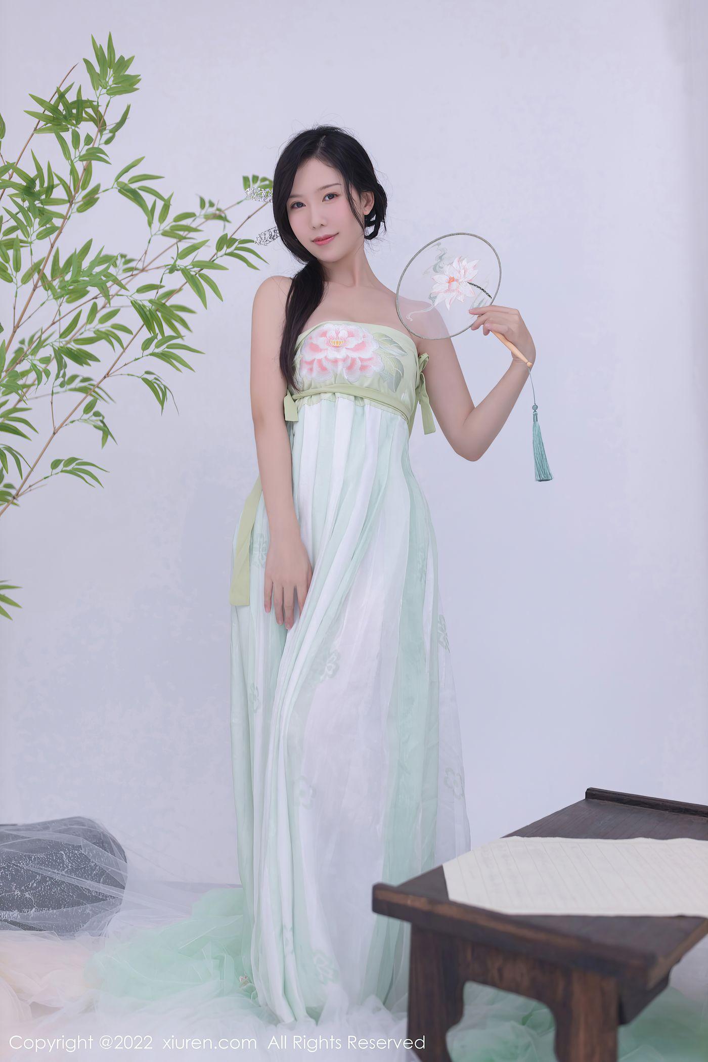 抖娘-利世 NO.104 [XIUREN秀人网] 2022.07.27 NO.5345 [73P]插图4
