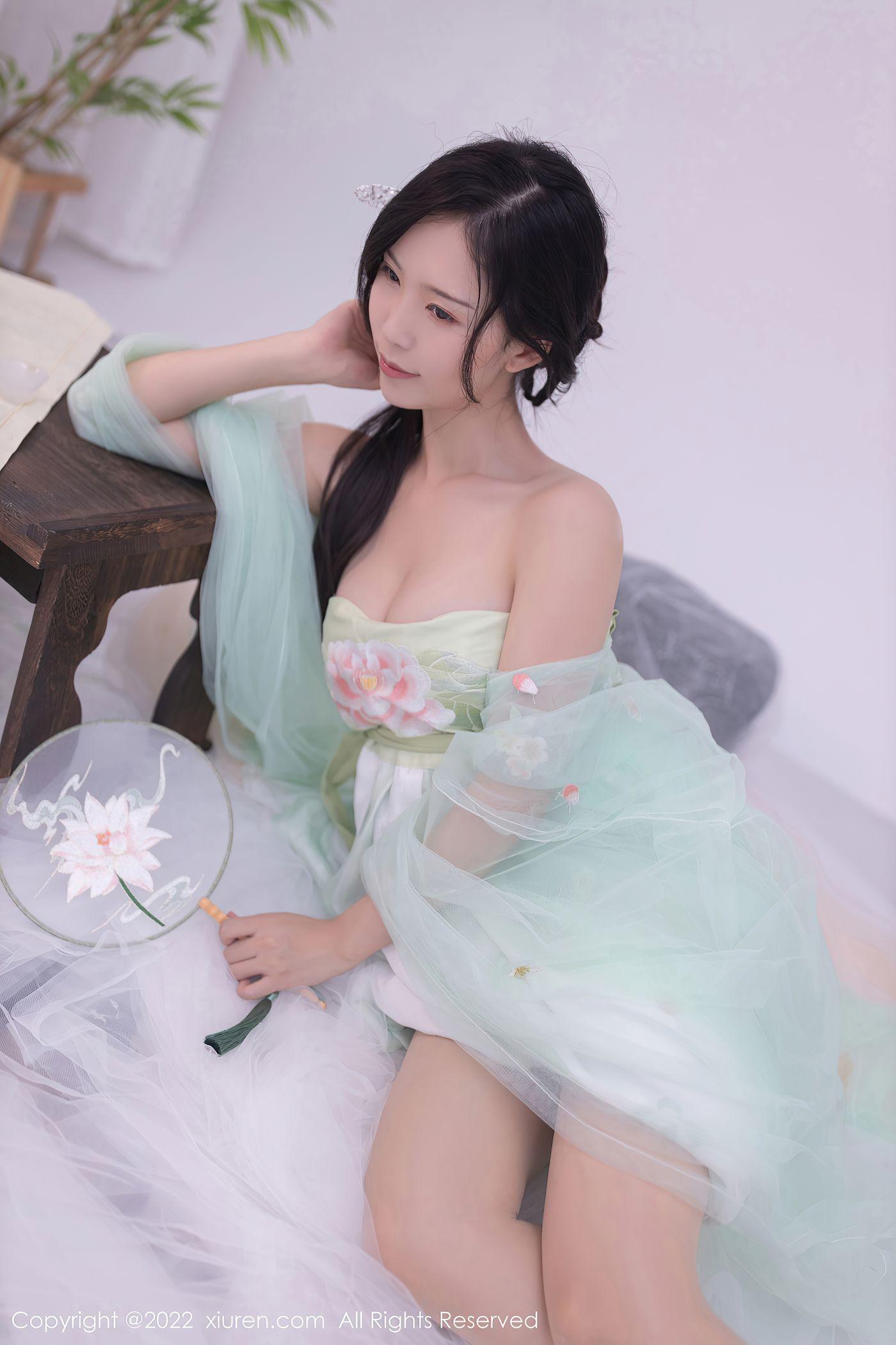 抖娘-利世 NO.104 [XIUREN秀人网] 2022.07.27 NO.5345 [73P]插图2