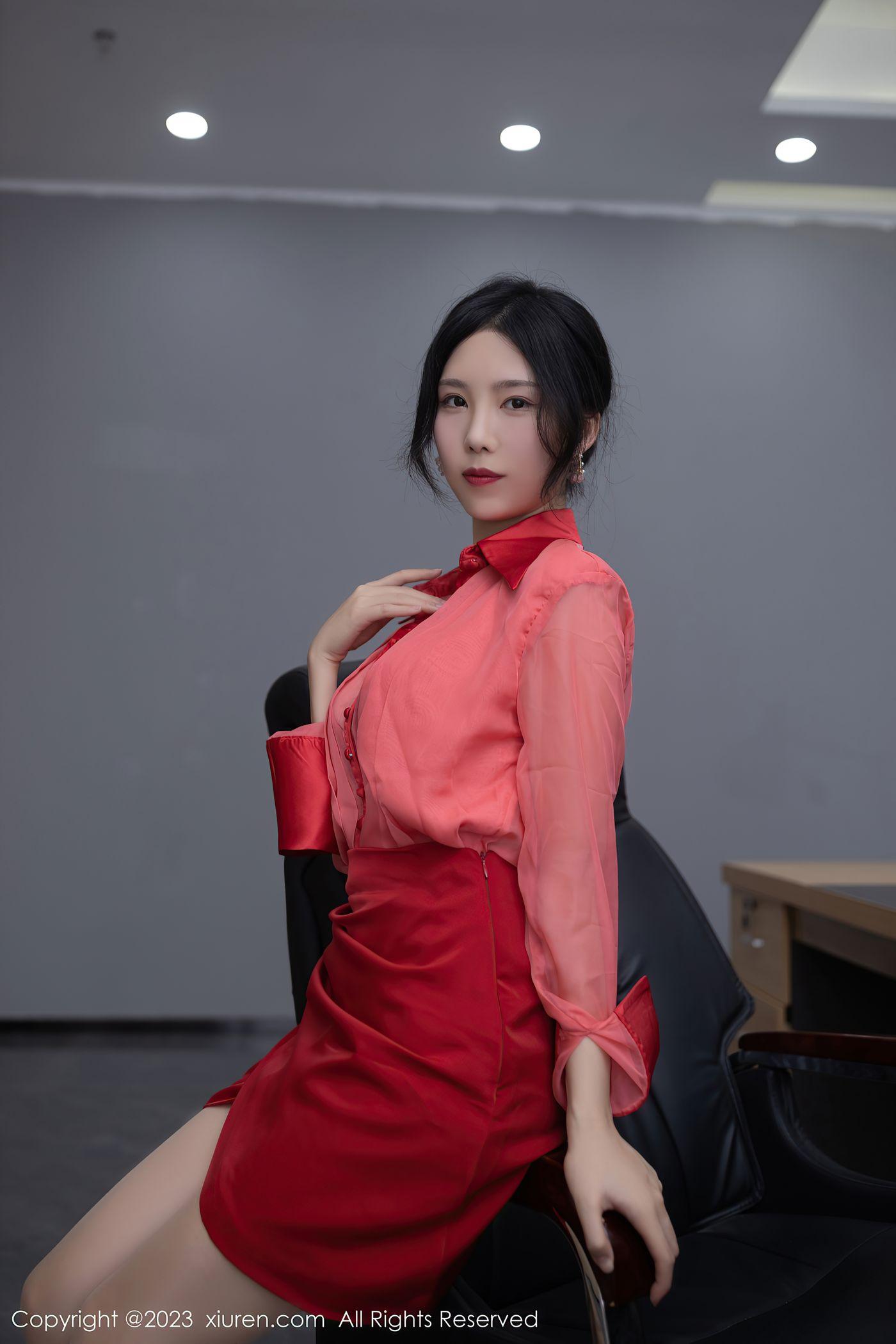 抖娘-利世 NO.127 [XIUREN秀人网] 2023.01.30 NO.6189 [74P]插图5
