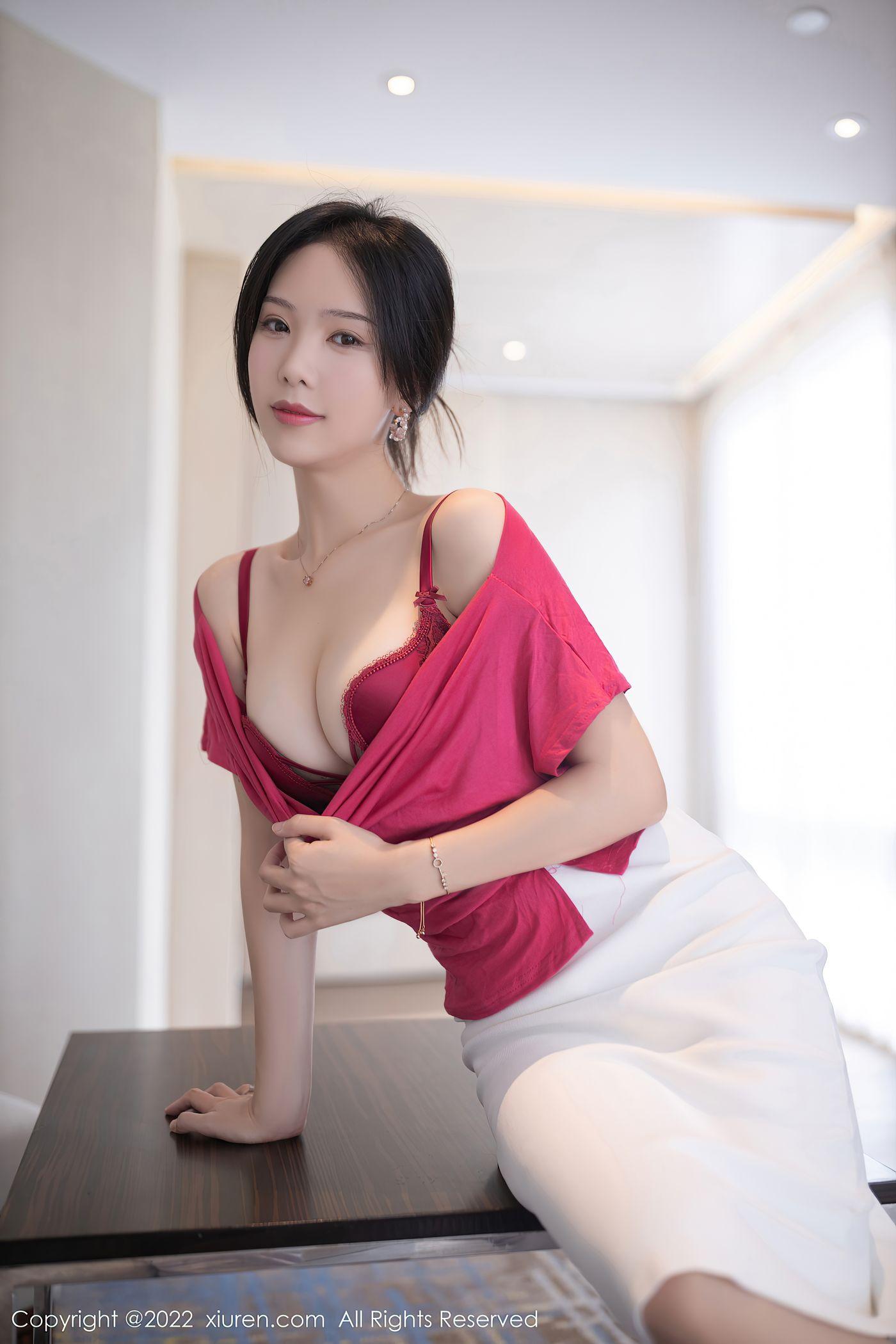 抖娘-利世 NO.111 [XIUREN秀人网] 2022.09.14 NO.5588 [83P]插图5