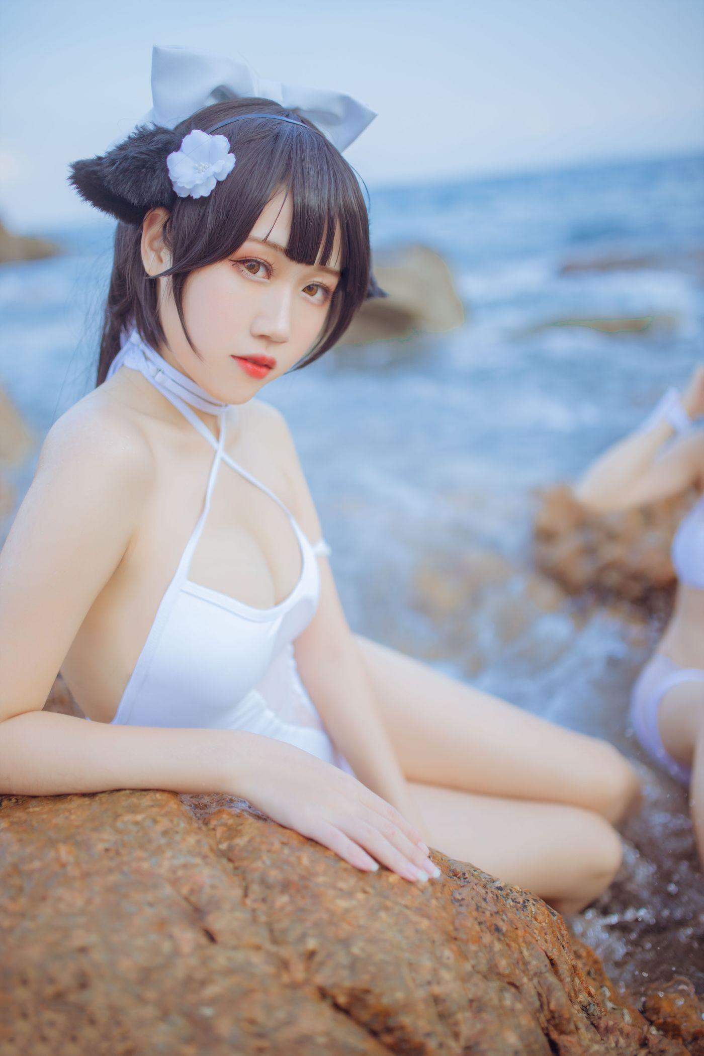 抖娘-利世 NO.006 抖娘×不呆猫 獒犬海边泳装 [41P]插图7