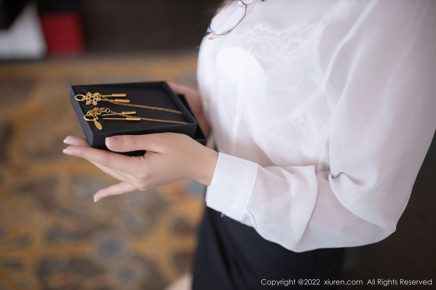 抖娘-利世 NO.088 [XIUREN秀人网] 2022.03.30 NO.4796 [93P]插图5
