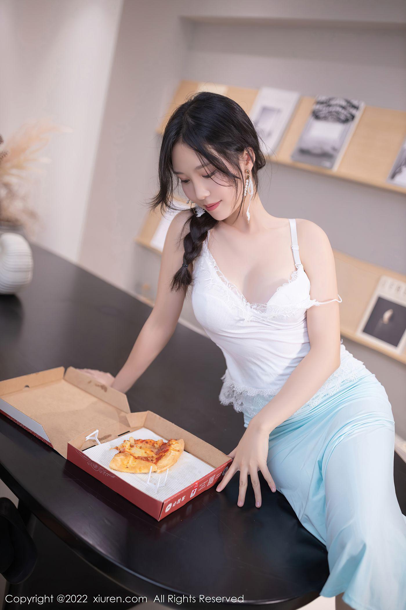 抖娘-利世 NO.093 [XIUREN秀人网] 2022.05.11 NO.4994[80P]插图2