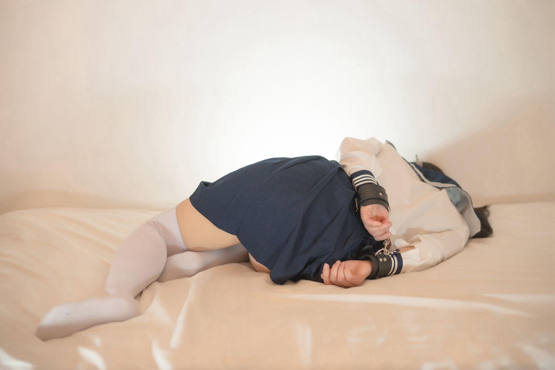 拇指兔 004 校服 [57P]插图3