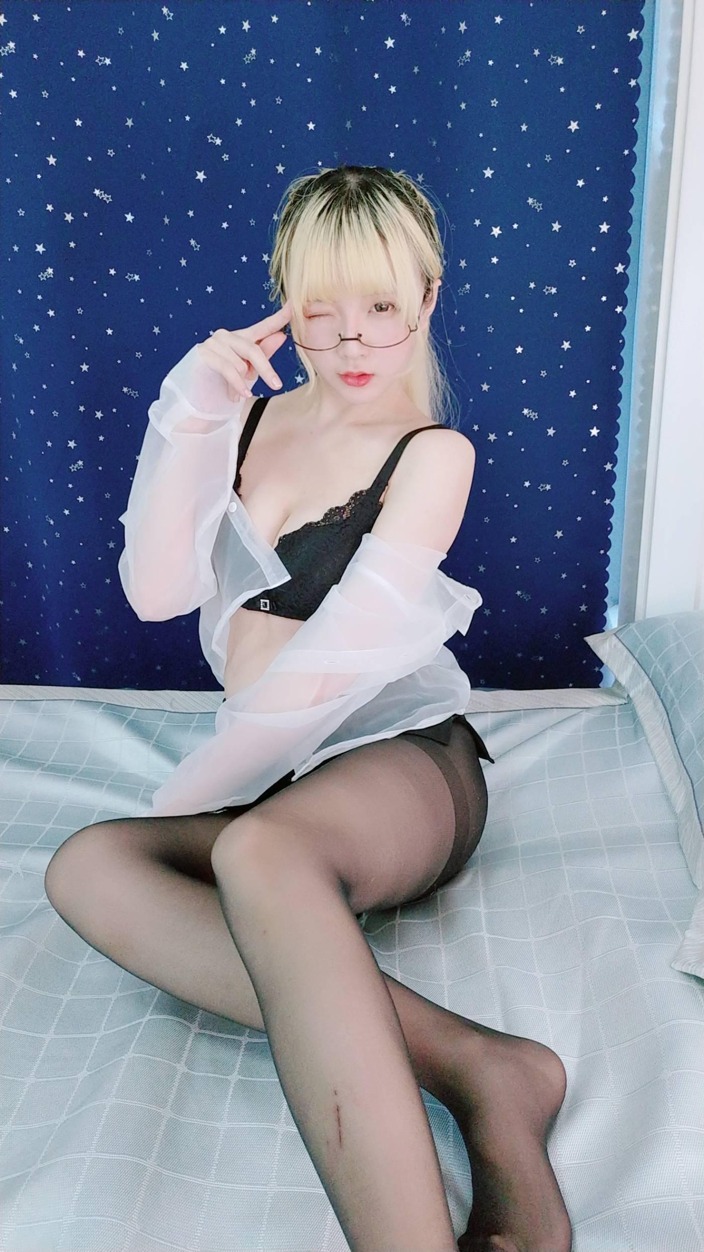 星之迟迟 – 定制01 -6-20 黑丝 [75P]插图4