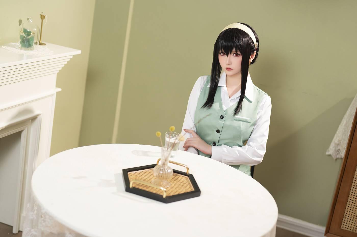 星之迟迟 – NO.139 约尔圣诞2 OL制服 [58P]插图1