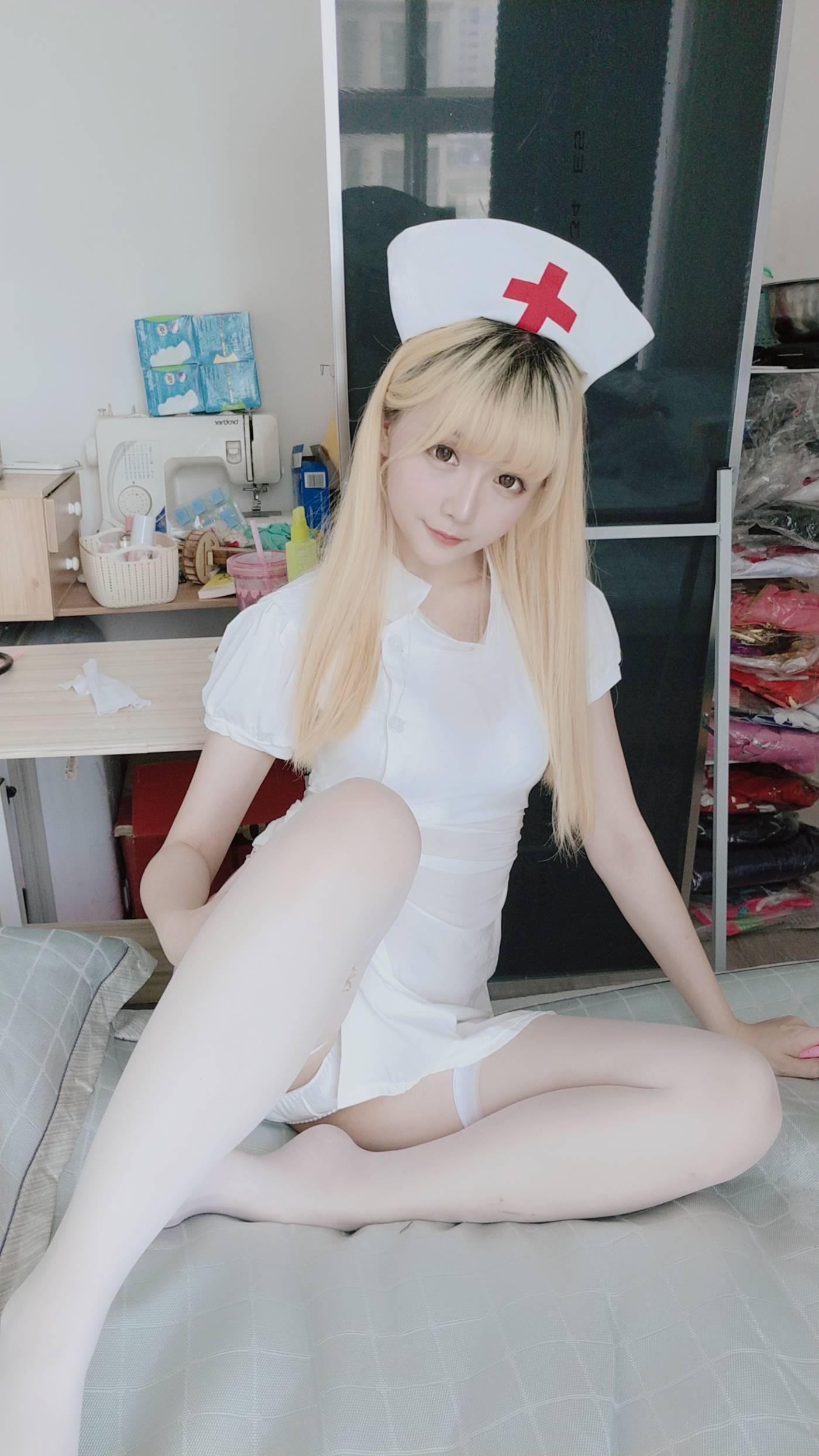 星之迟迟 – 定制07 6-23 护士 [61P]插图9