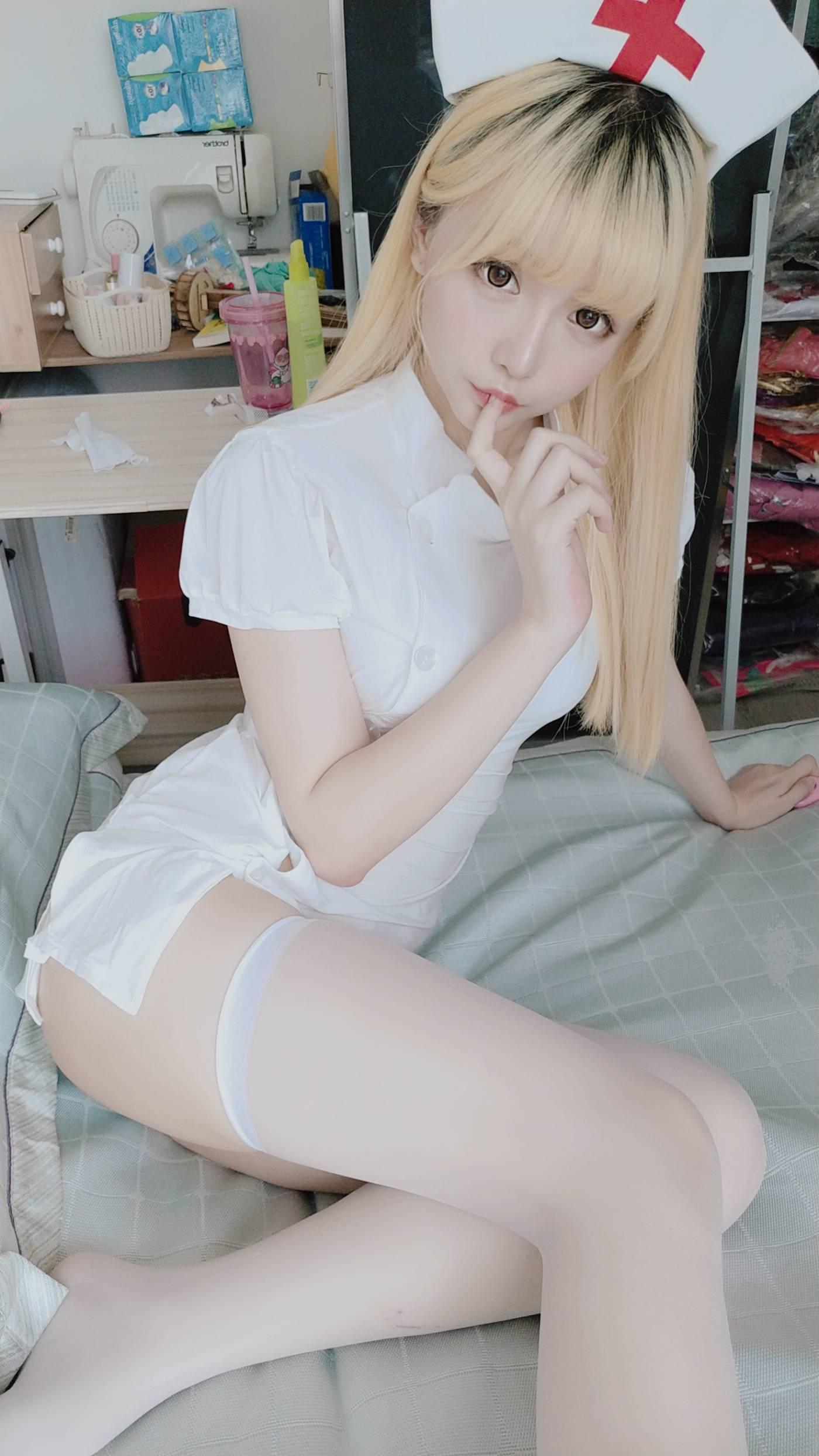 星之迟迟 – 定制07 6-23 护士 [61P]插图9
