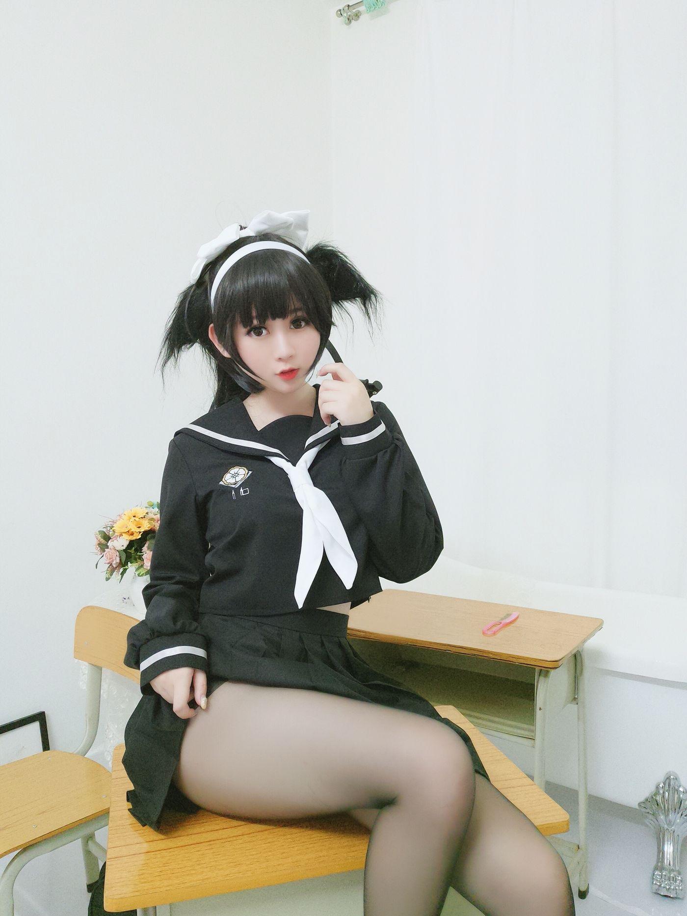 是依酱吖 NO.002 爱岩 [14P]插图6