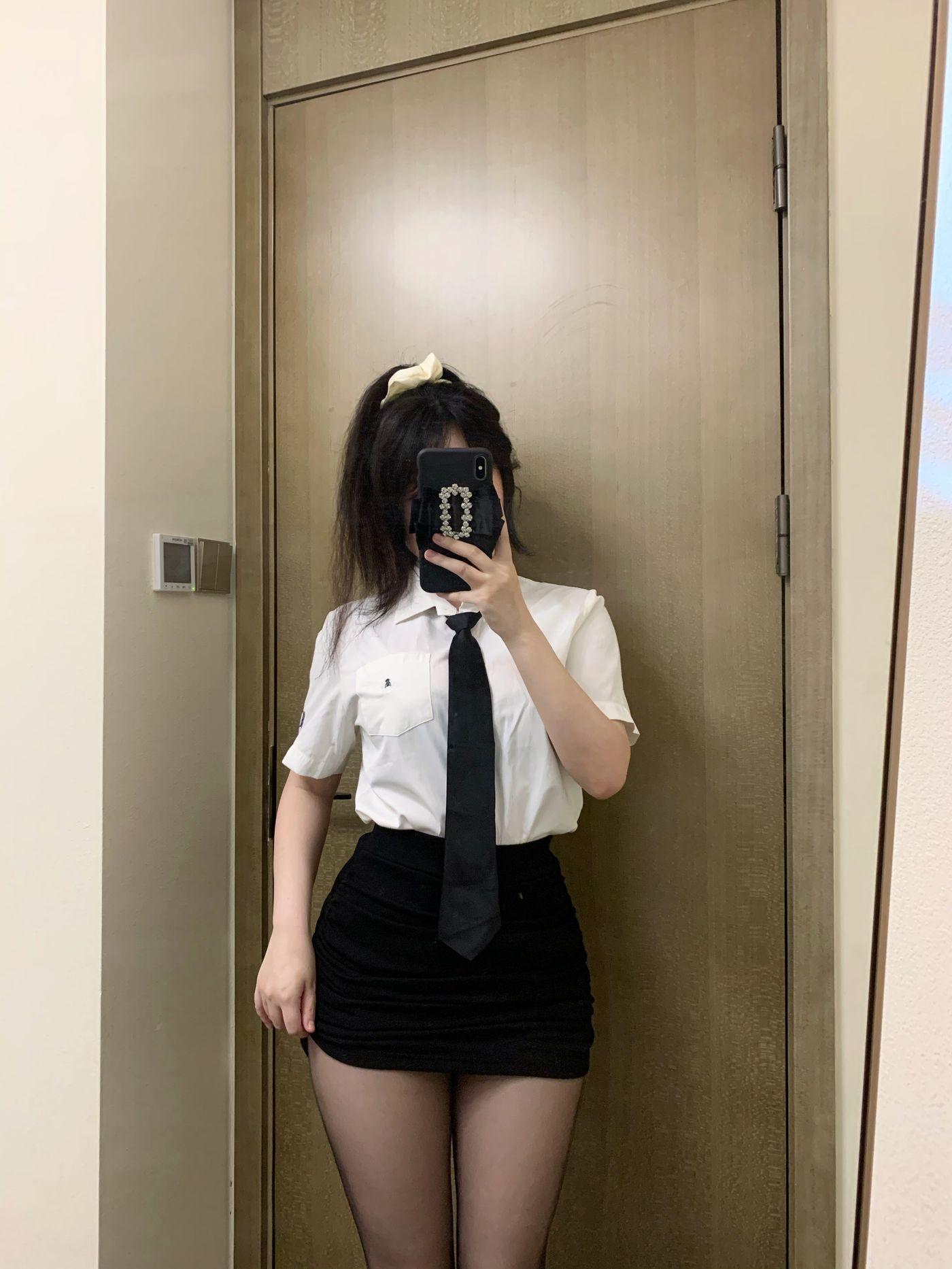 是依酱呀 NO.043 OL2 刚入职的新人[40P]插图5
