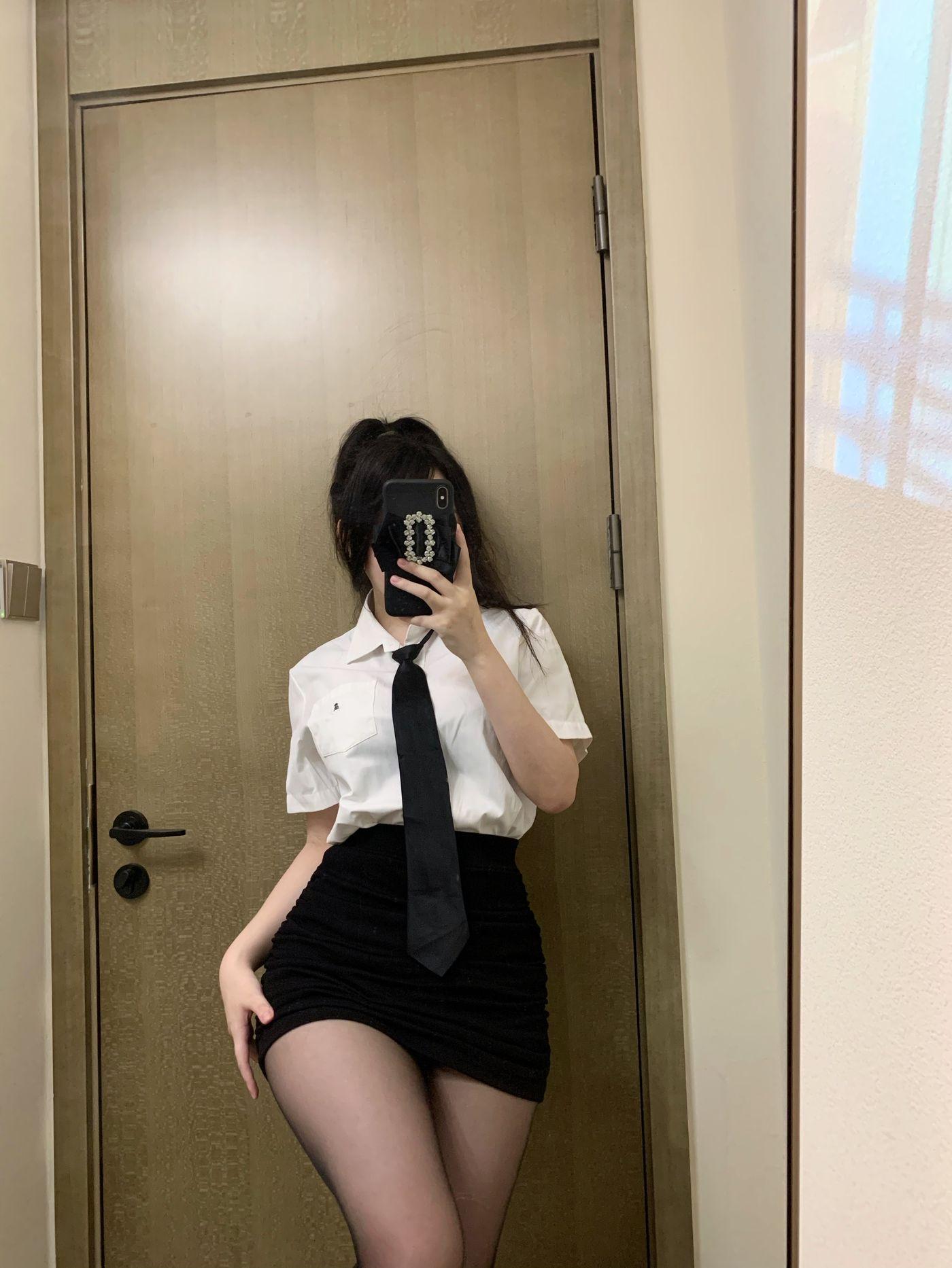 是依酱呀 NO.043 OL2 刚入职的新人[40P]插图8