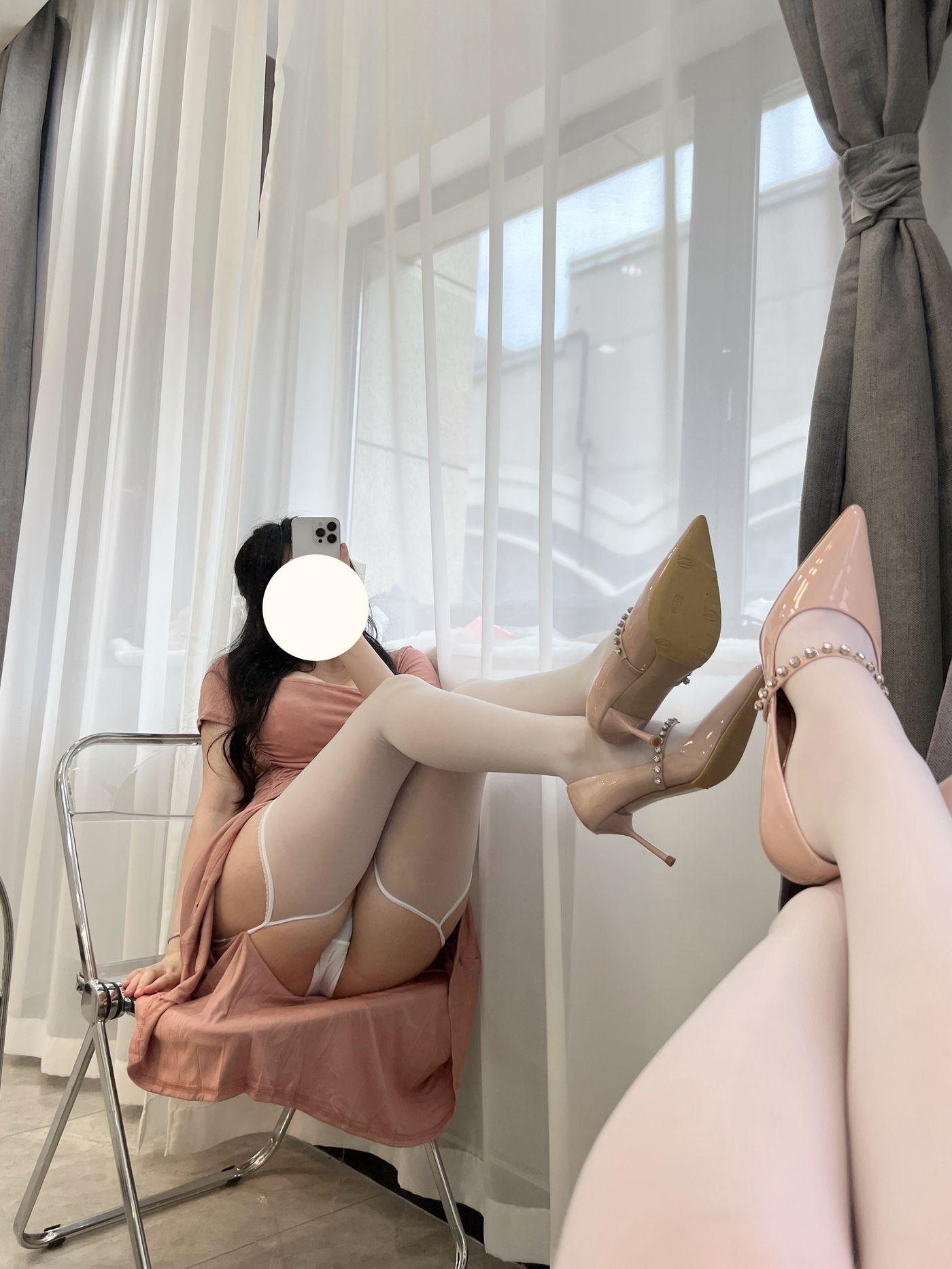 是依酱吖 NO.059 人妻 [31P]插图1