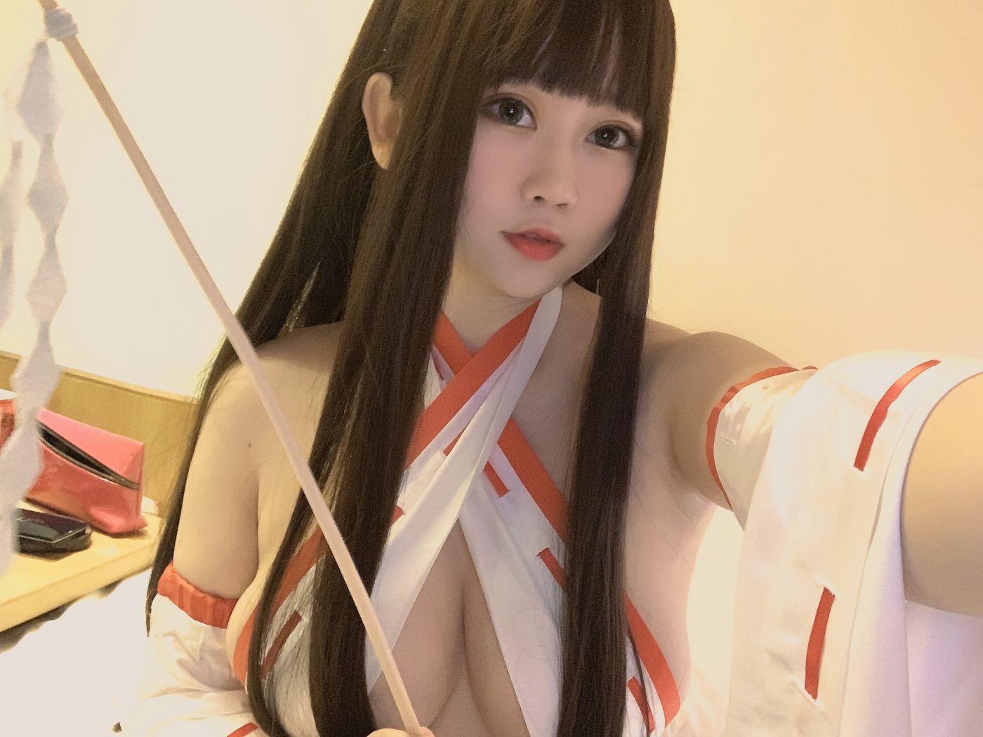 是依酱吖 NO.036 女巫[41P]插图