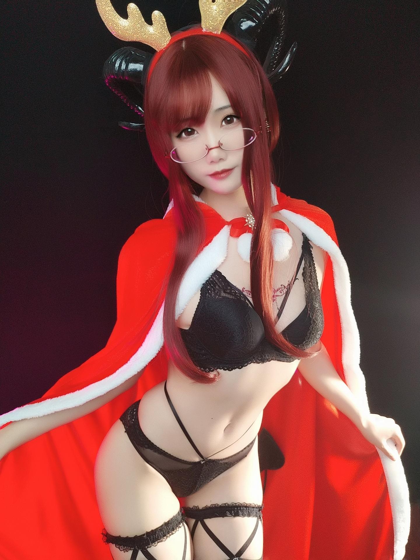 曉美媽 NO.025 圣诞自拍合辑 护士人妻雪夜魅魔紫色迷情 -02雪夜魅魔[16P]插图3
