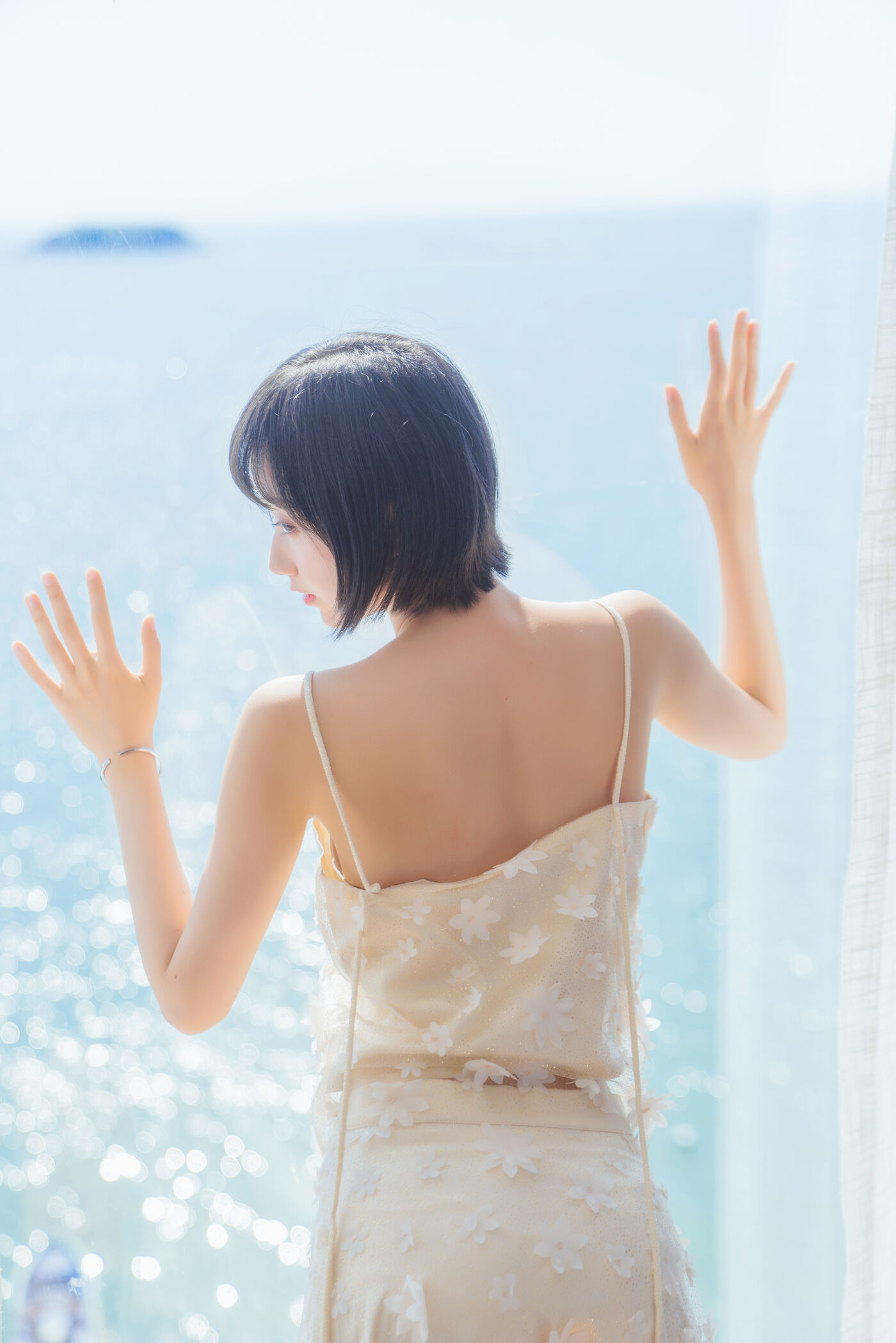 木绵绵OwO  暖冬的海 米色裙子 [22P]插图2