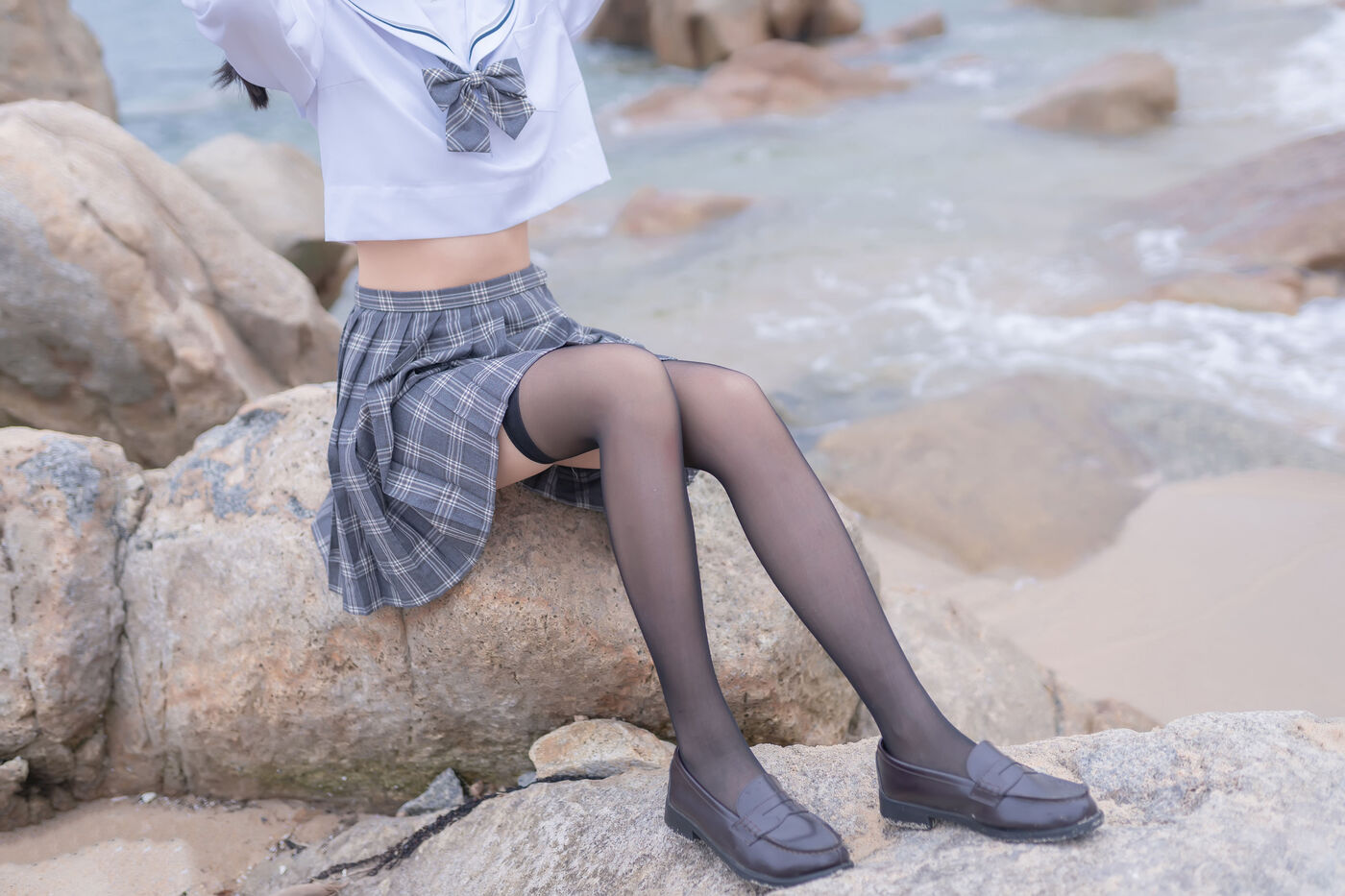 木绵绵OwO  海边JK [40P]插图2