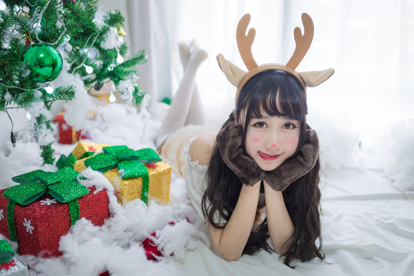 木绵绵OwO  圣诞老人和驯鹿酱 [46P]插图