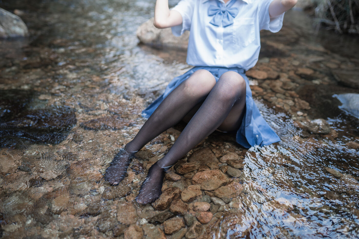 木绵绵OwO  水色溪边制服 [51P]插图4