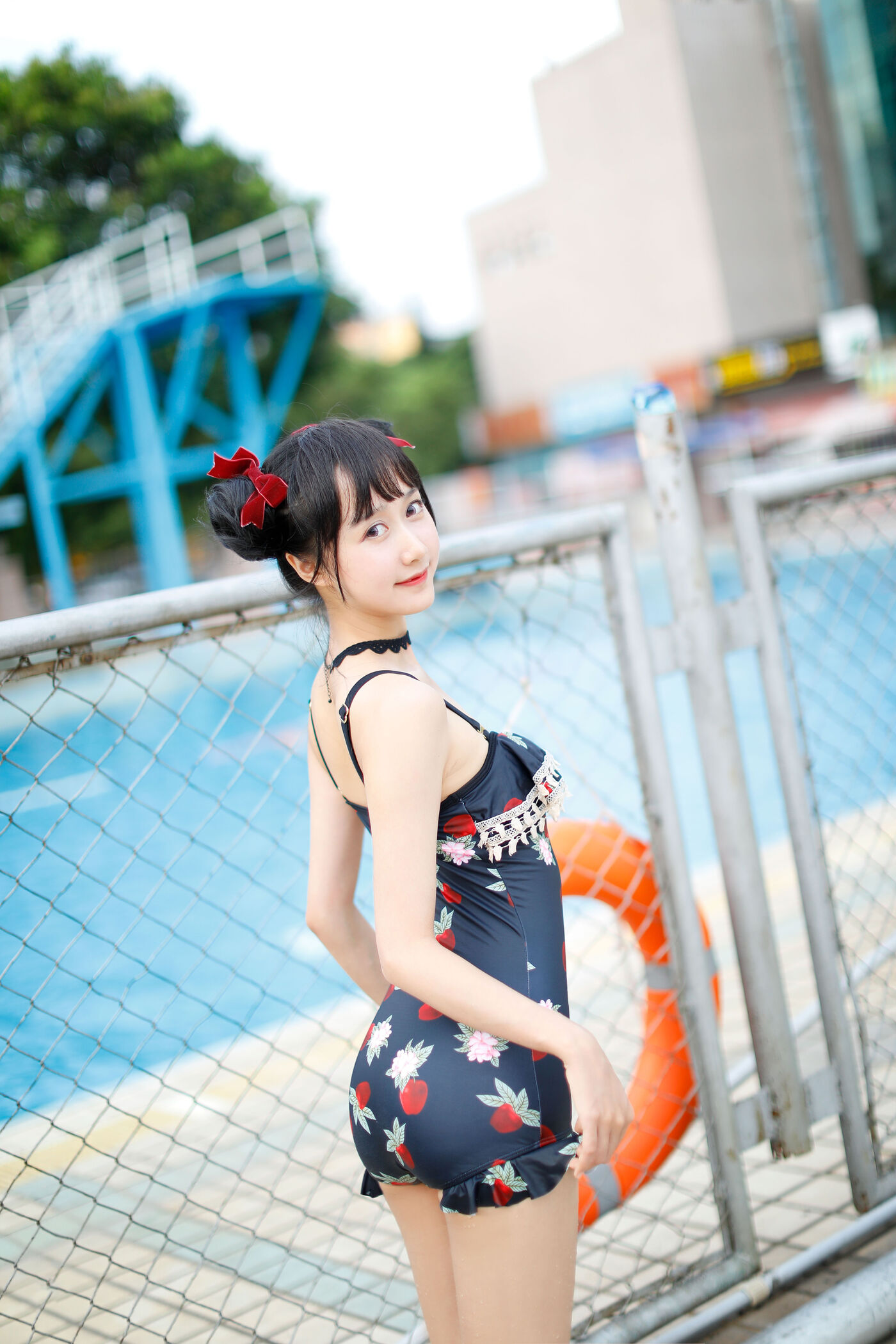 木绵绵OwO  草莓泳衣 [40P]插图7