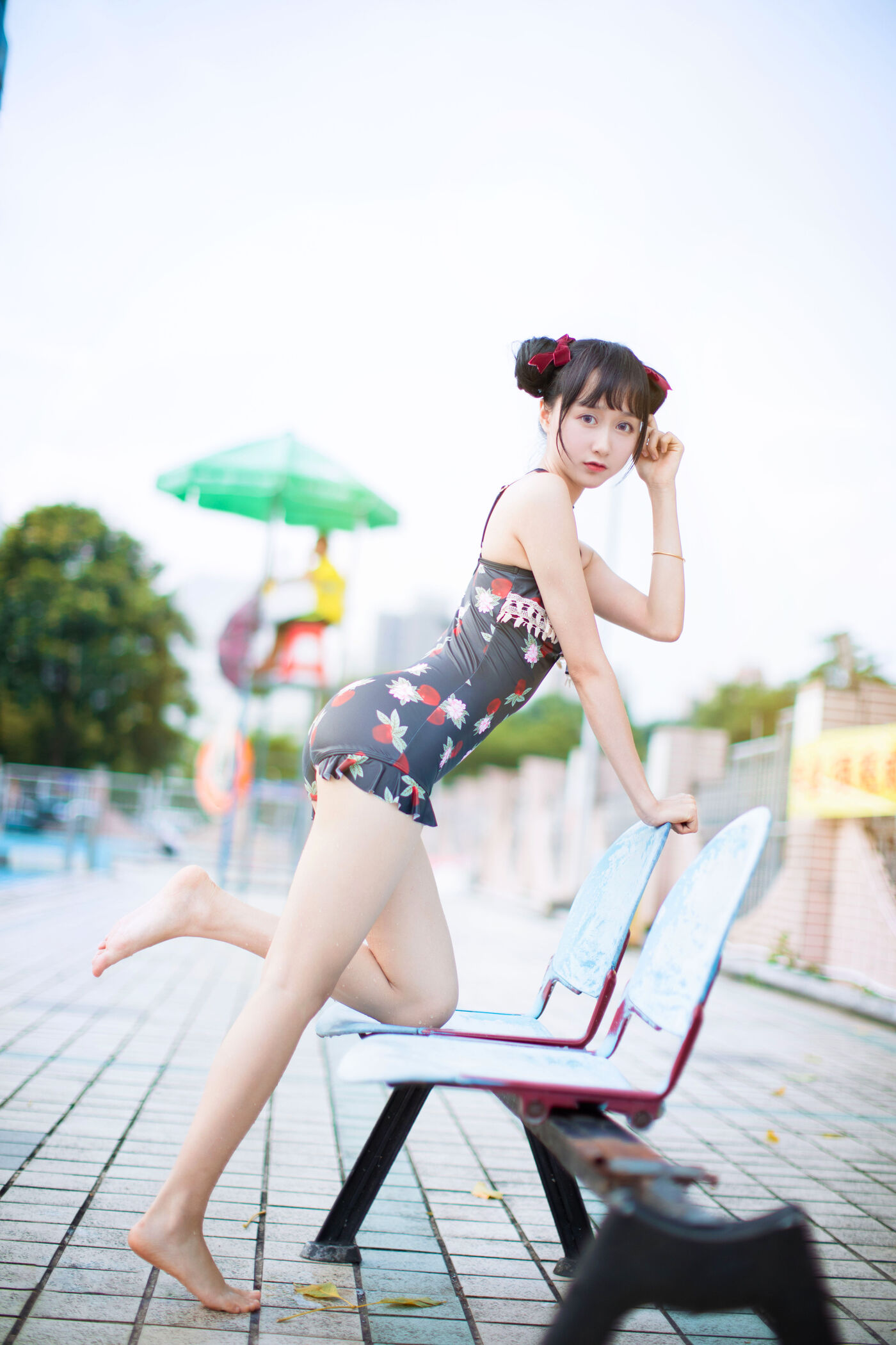 木绵绵OwO  草莓泳衣 [40P]插图8