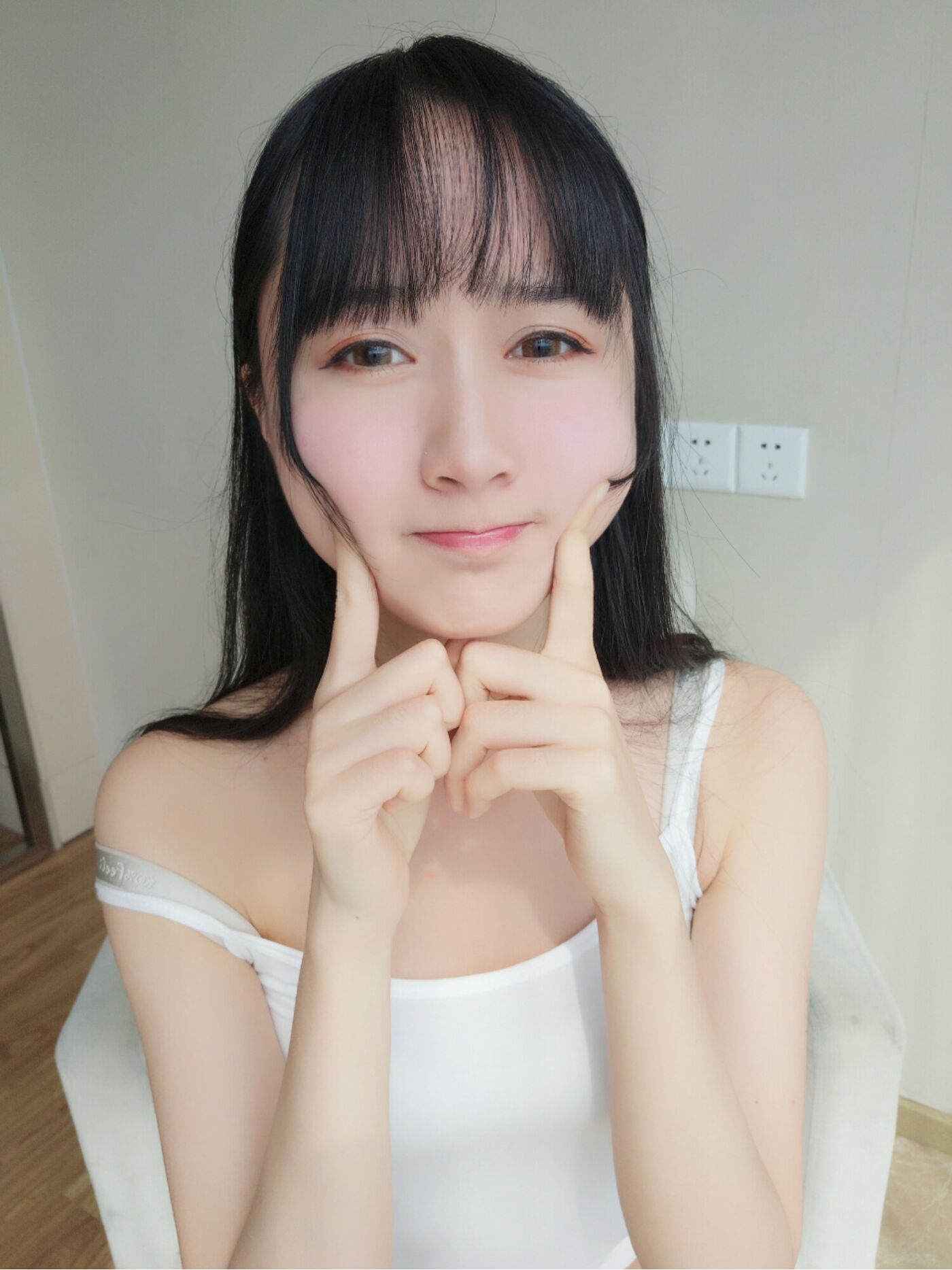 木绵绵OwO  白色背心 cos [28P]插图6