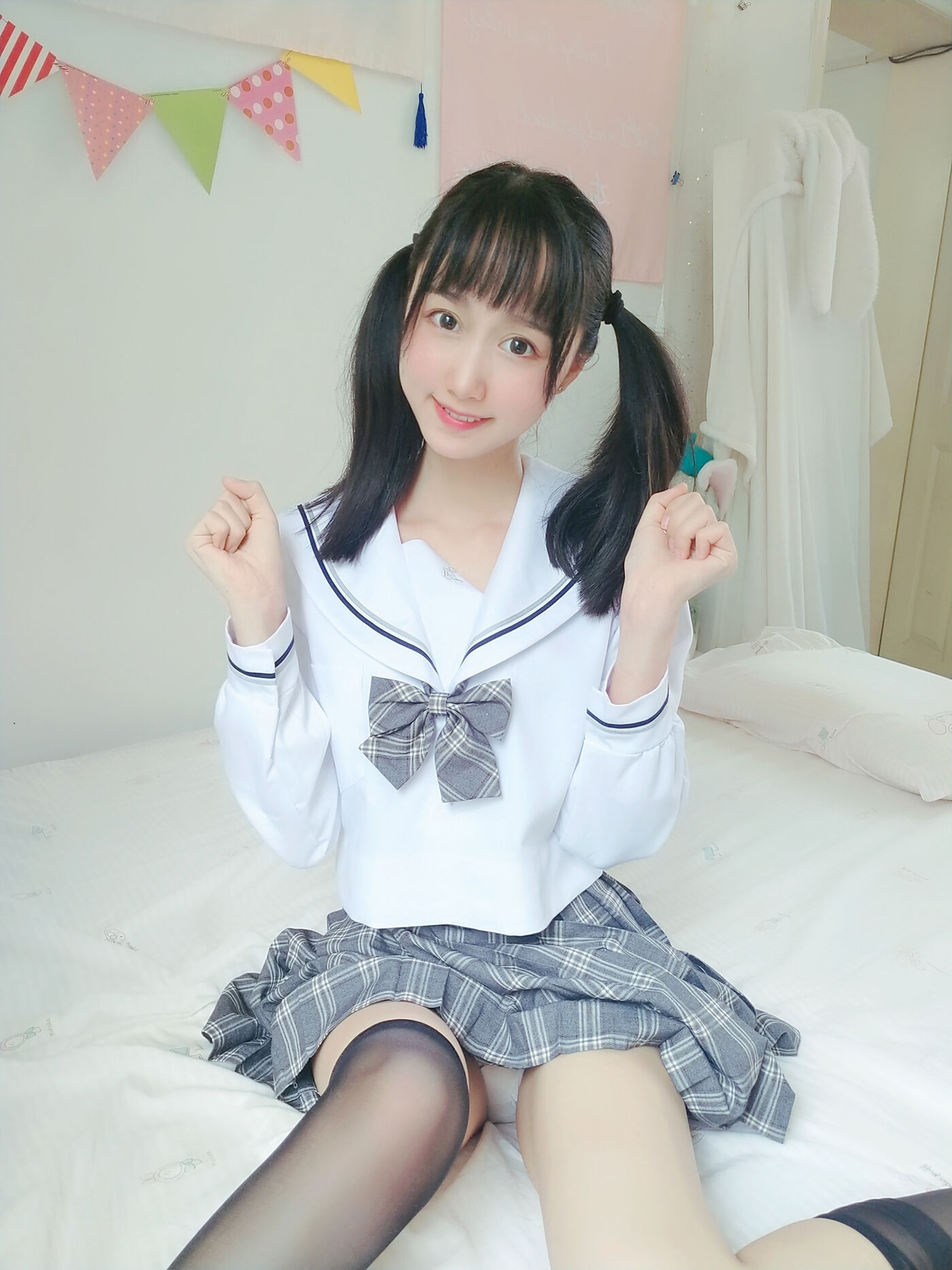 木绵绵OwO  灰格子jk [21P]插图8