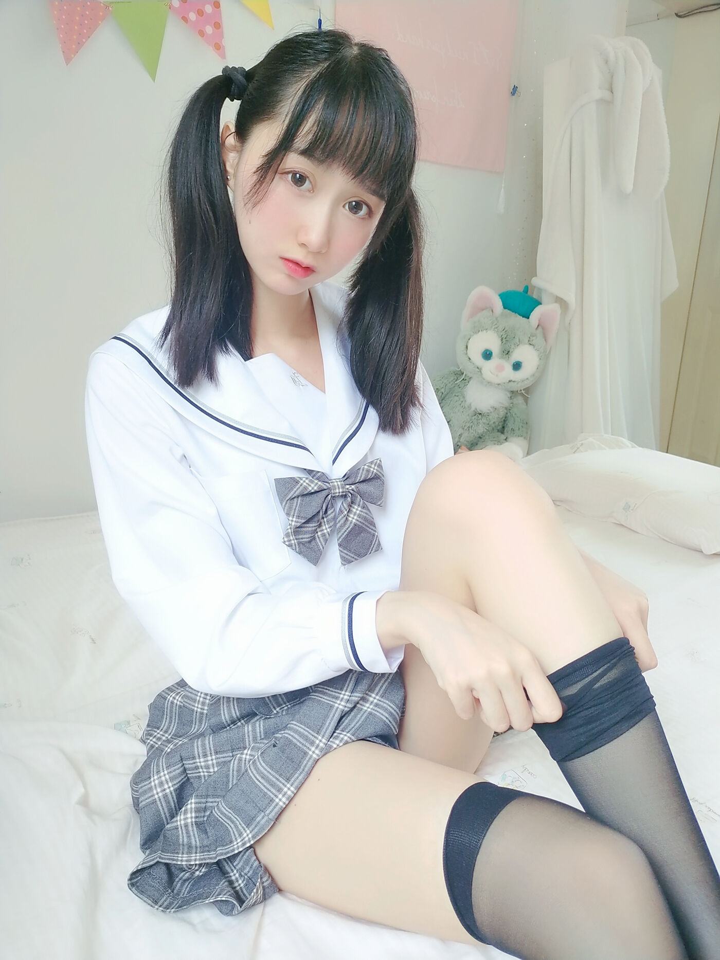木绵绵OwO  灰格子jk [21P]插图4