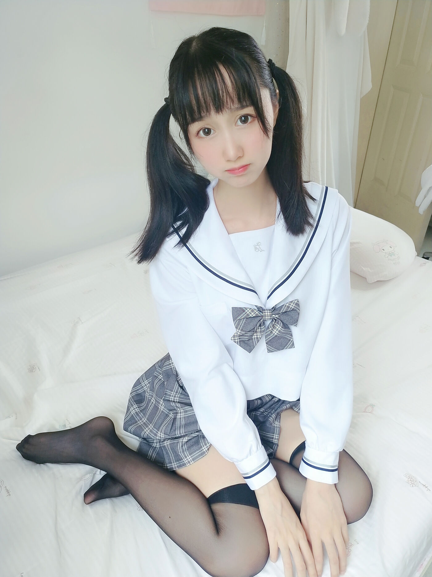 木绵绵OwO  灰格子jk [21P]插图9