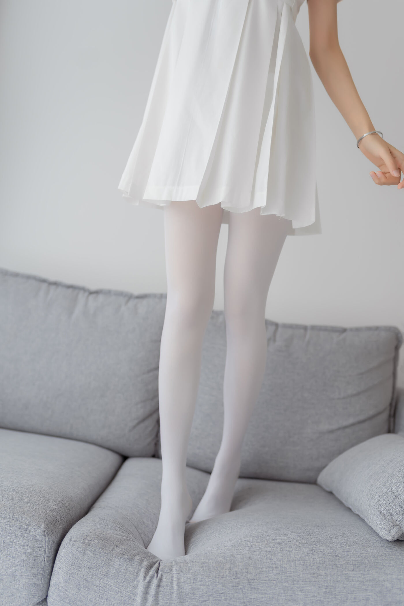 木绵绵OwO  纯情白裙 [40P]插图2