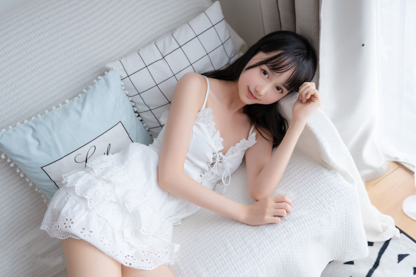 木绵绵OwO  白色睡裙 [40P]插图5