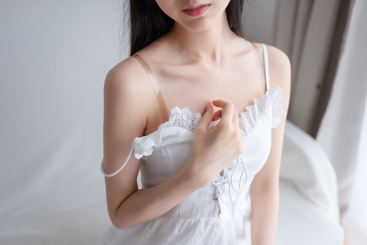 木绵绵OwO  白色睡裙 [40P]插图7